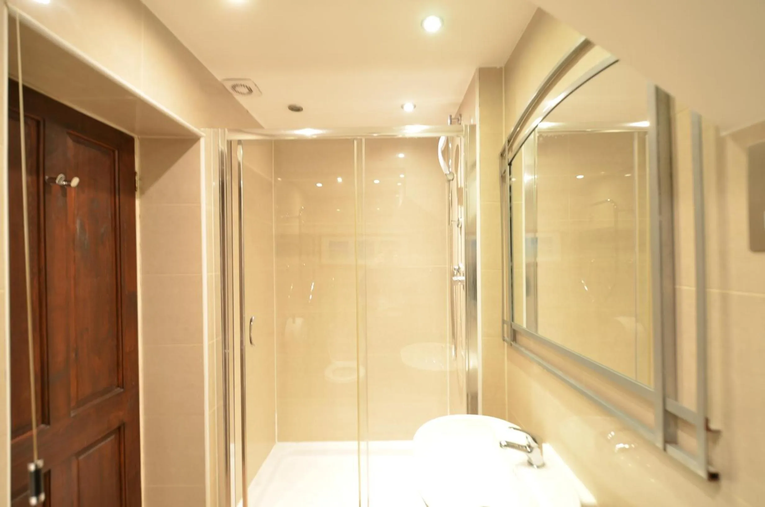 Bedroom in Amber Residence Hotel-Suites