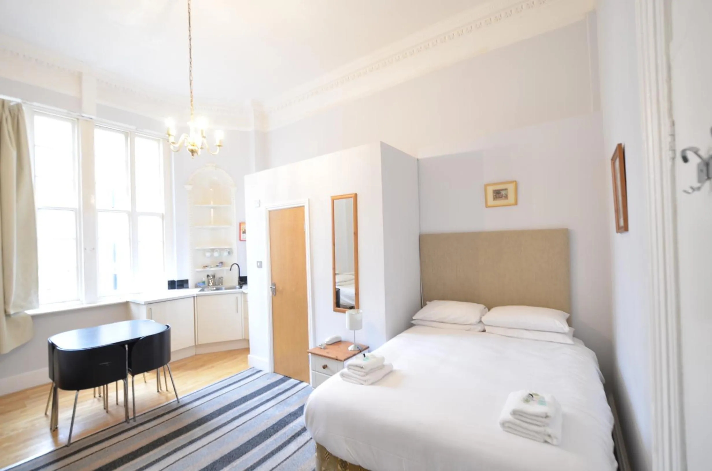 Bedroom, Bed in Amber Residence Hotel-Suites