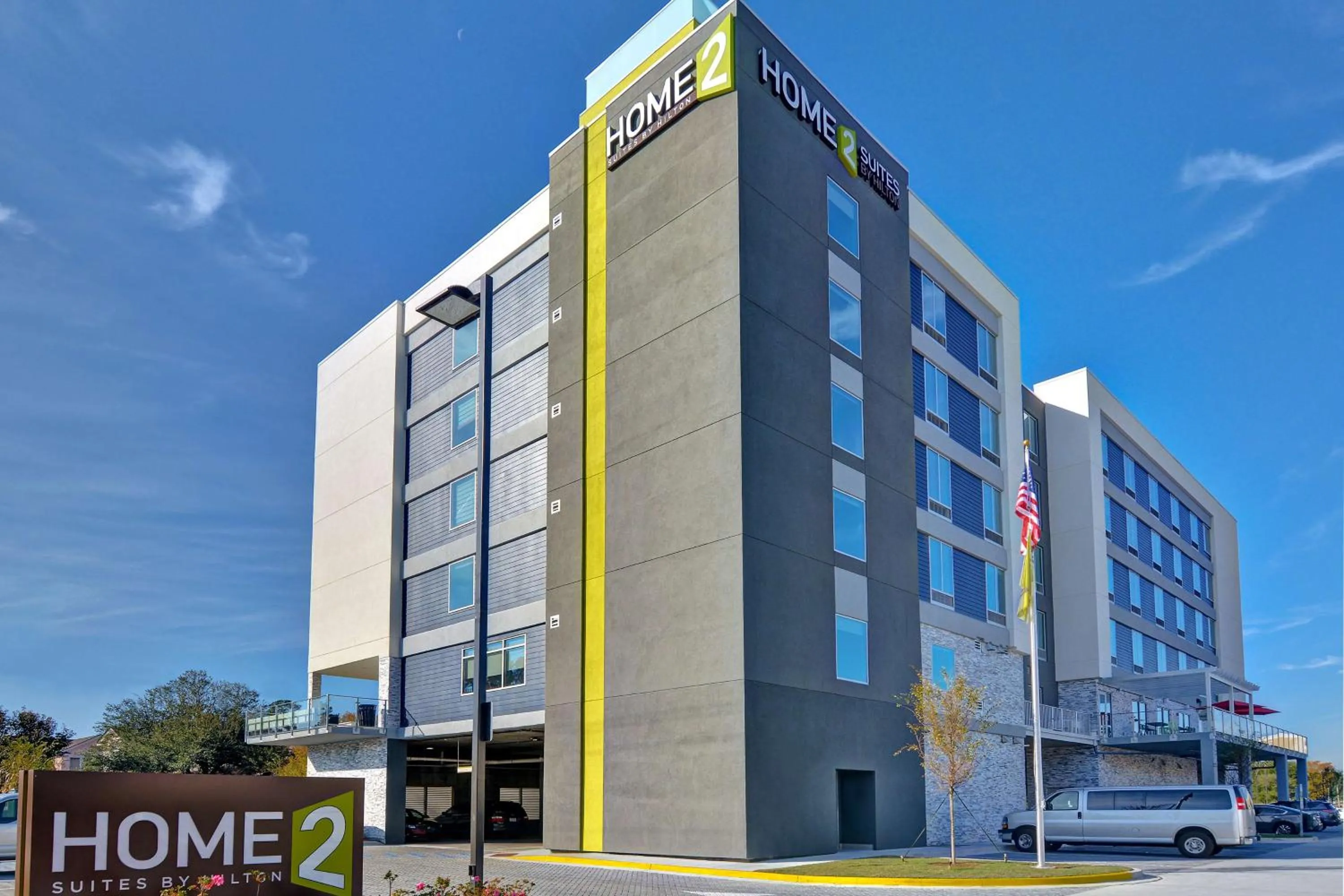Property building in Home2 Suites By Hilton Savannah Midtown, Ga