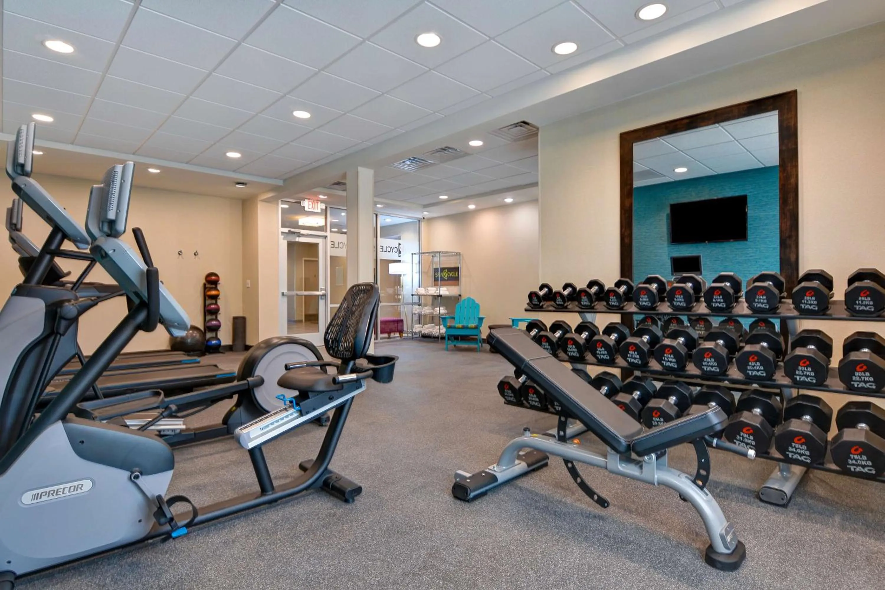 Fitness centre/facilities in Home2 Suites By Hilton Savannah Midtown, Ga