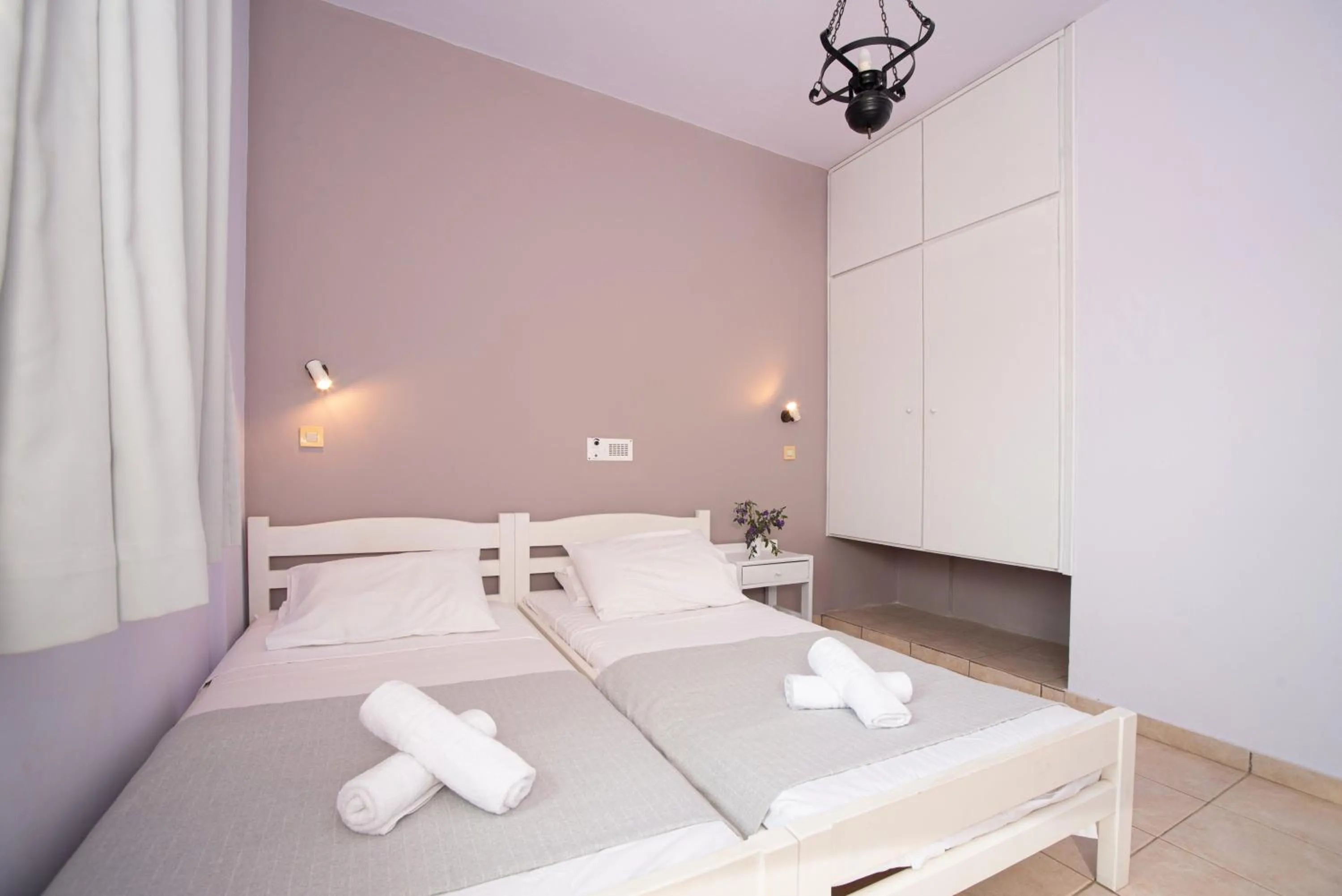 Photo of the whole room in Alexandra Apartments