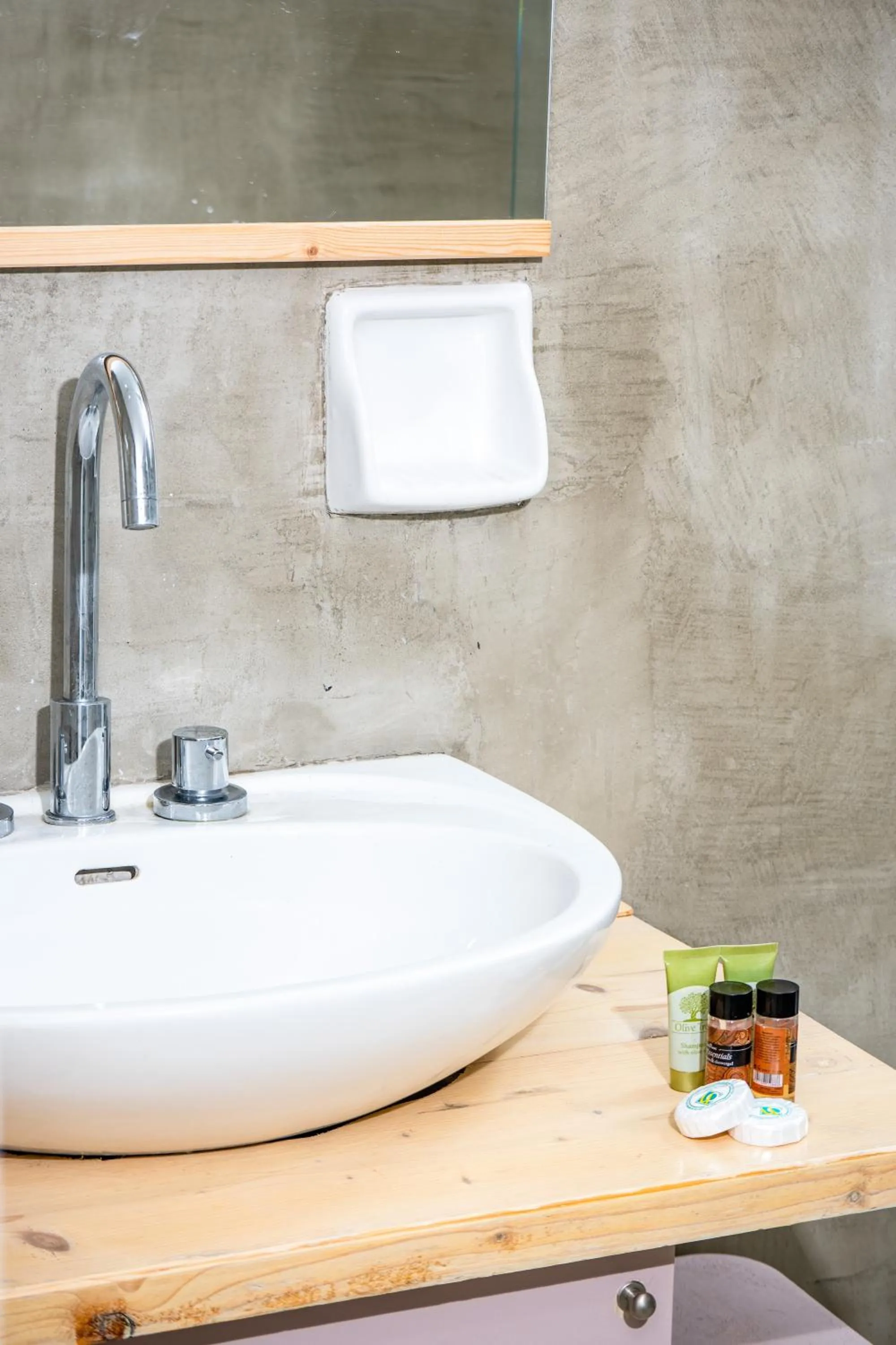 Bathroom in Alexandra Apartments