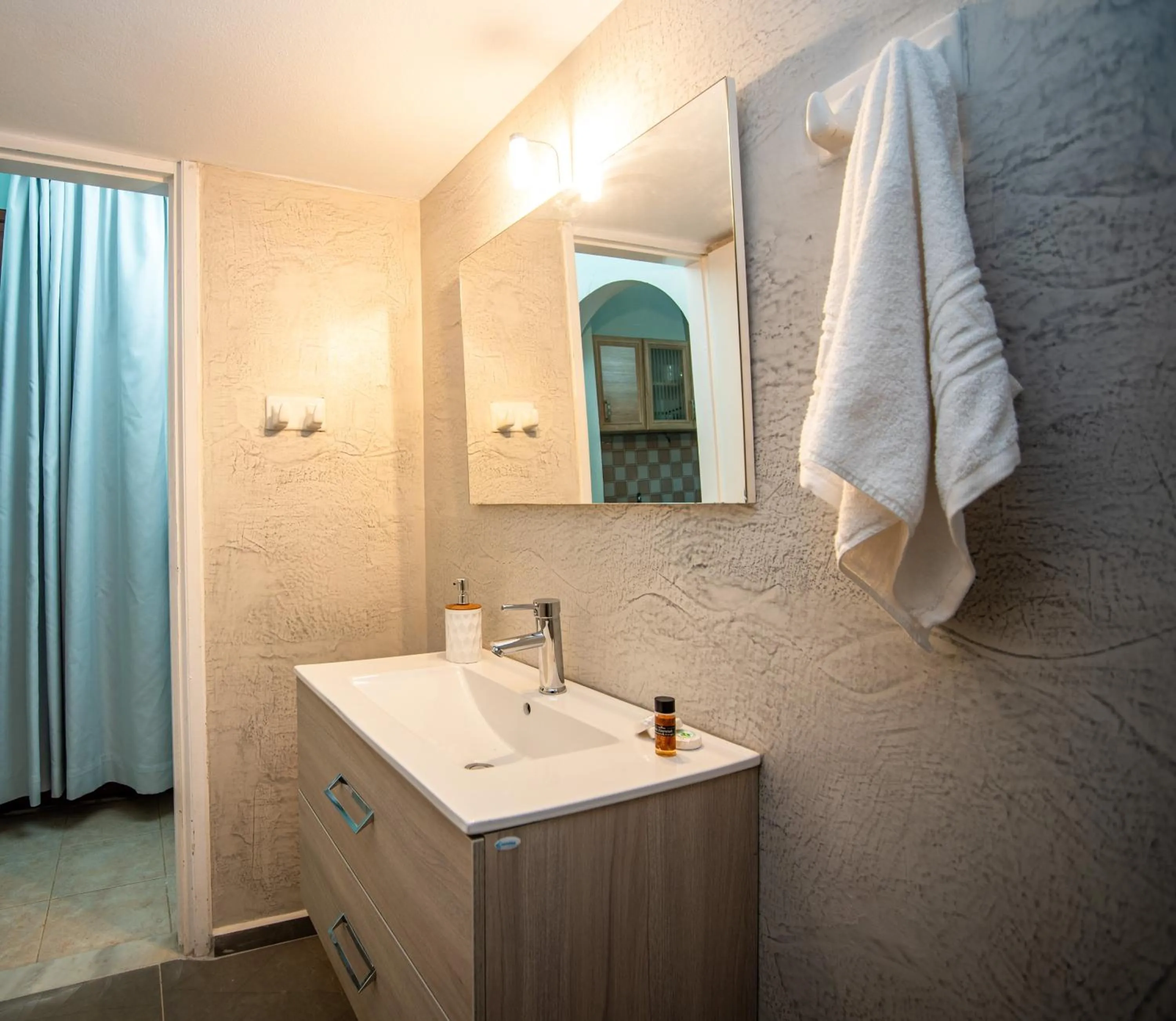 Bathroom in Alexandra Apartments