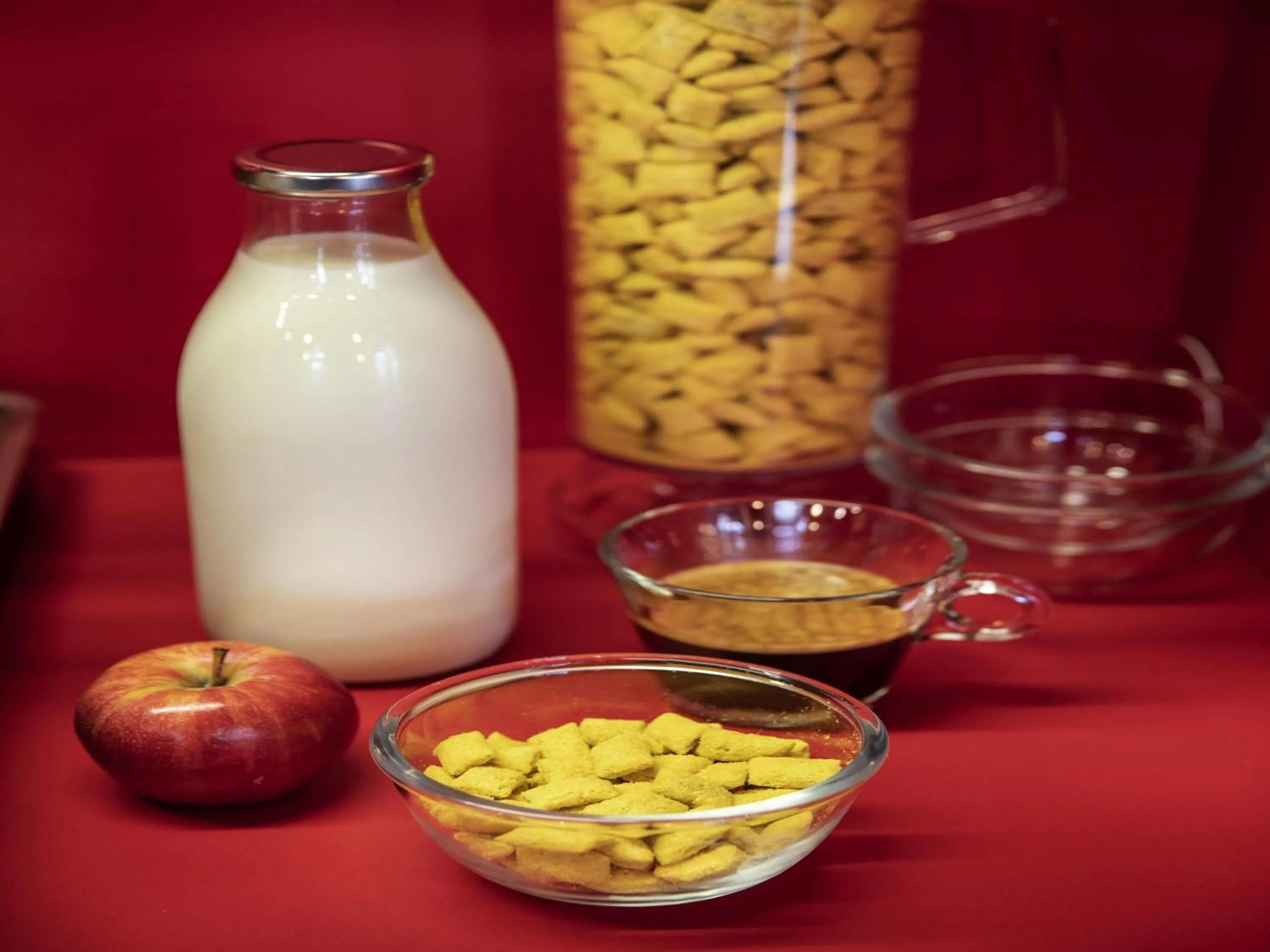 Breakfast in hotelF1 Metz Centre Devant les Ponts