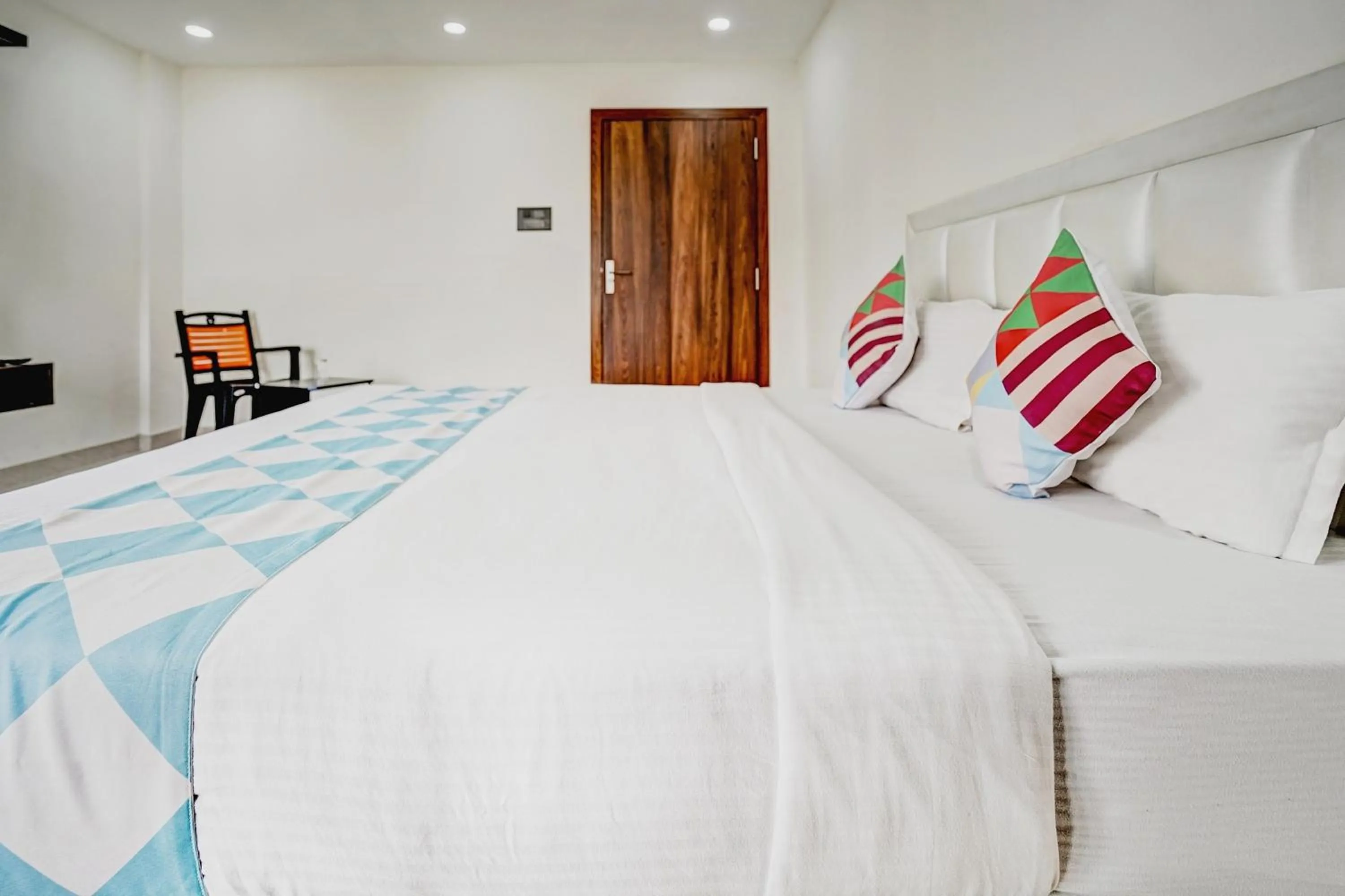 Bedroom, Bed in Super Capital O Sayhallo Prime Residency