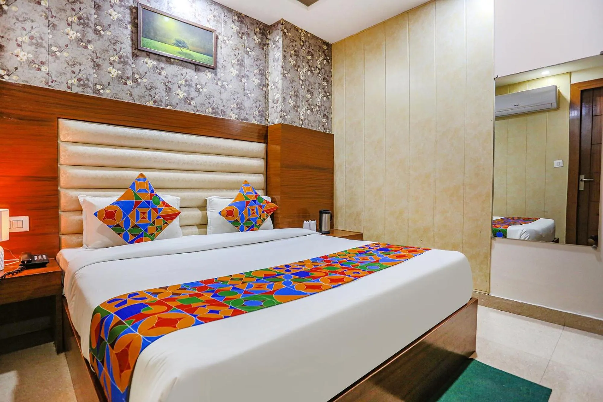 Photo of the whole room, Bed in FabHotel Frolic