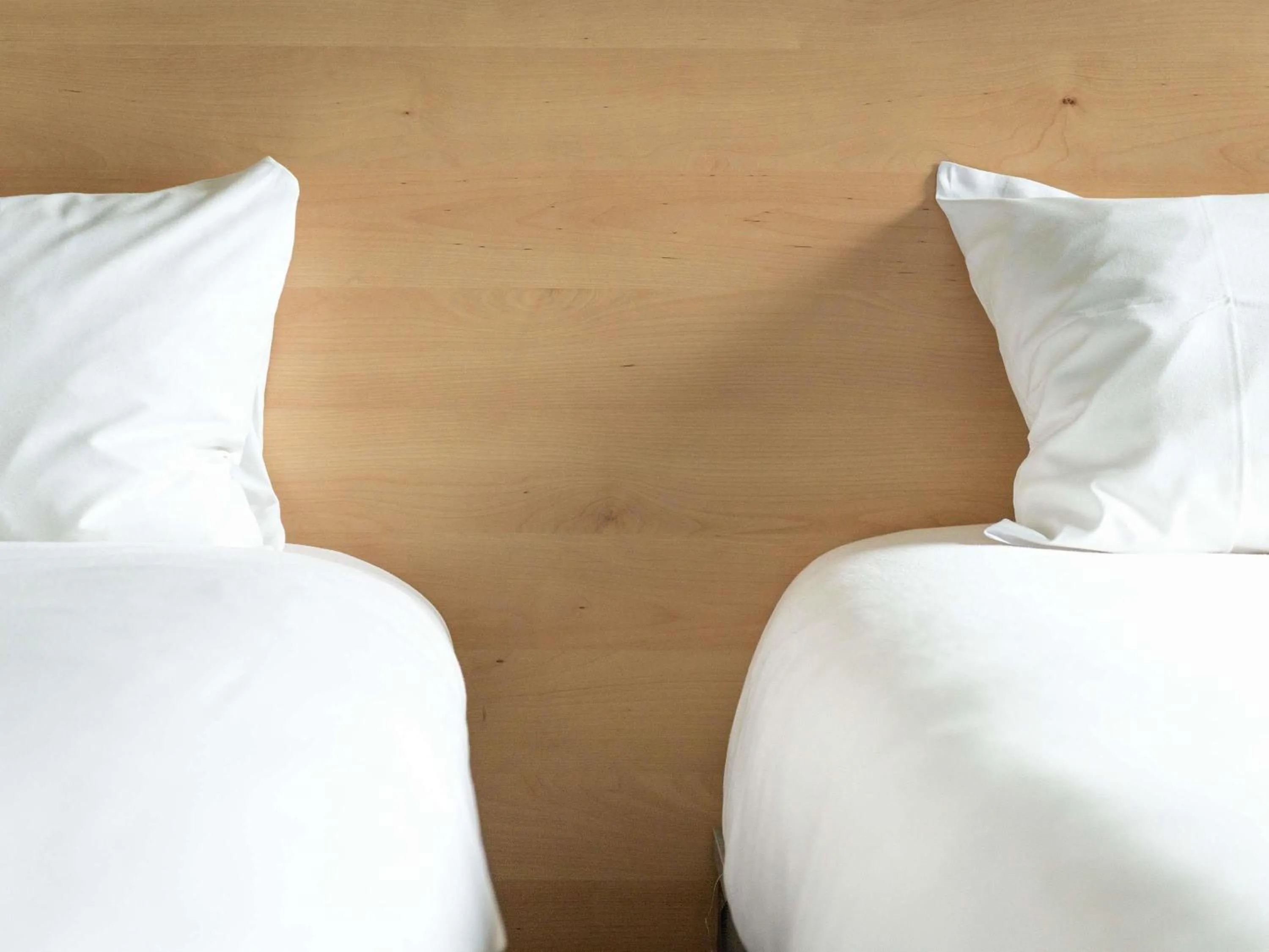 Bedroom, Bed in ibis budget Caen Mondeville