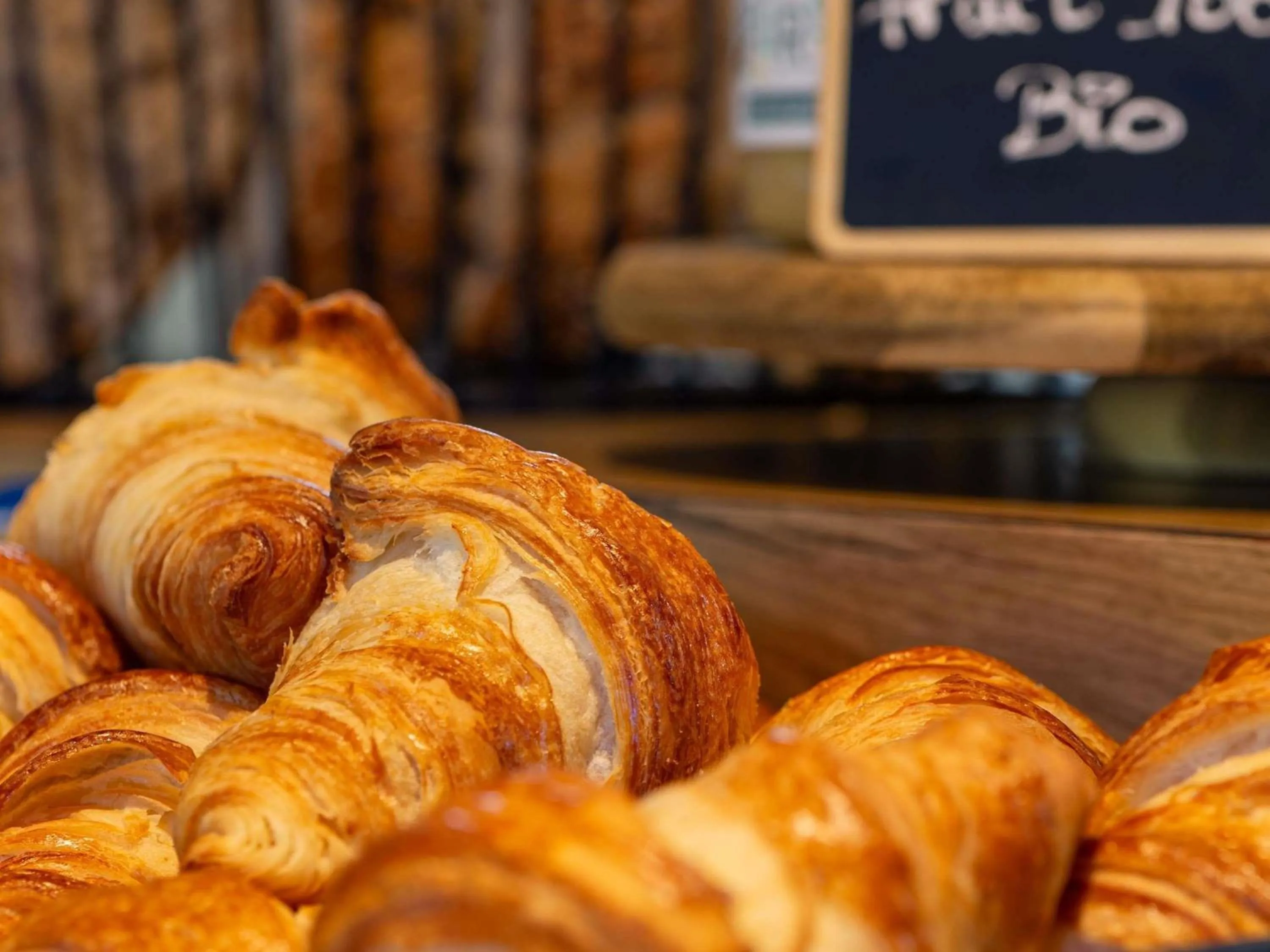 Breakfast in ibis budget Caen Mondeville