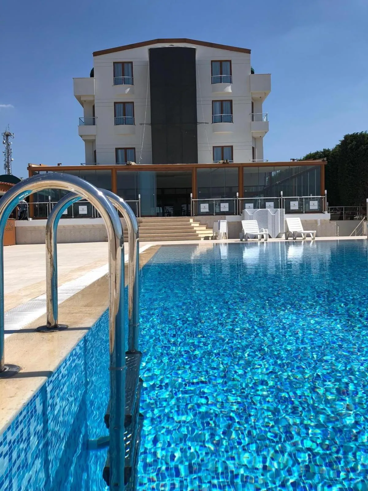 Swimming pool in DOUBLE ROYAL HOTEL