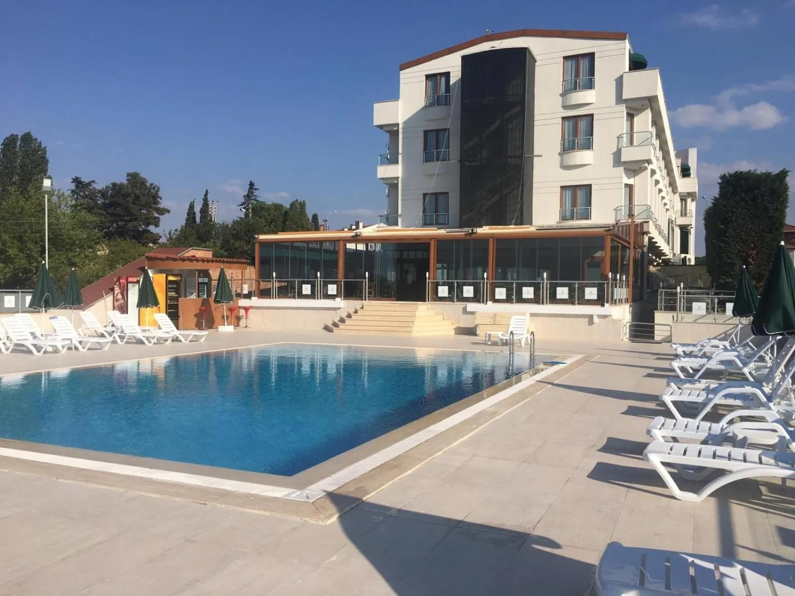 Swimming pool in DOUBLE ROYAL HOTEL