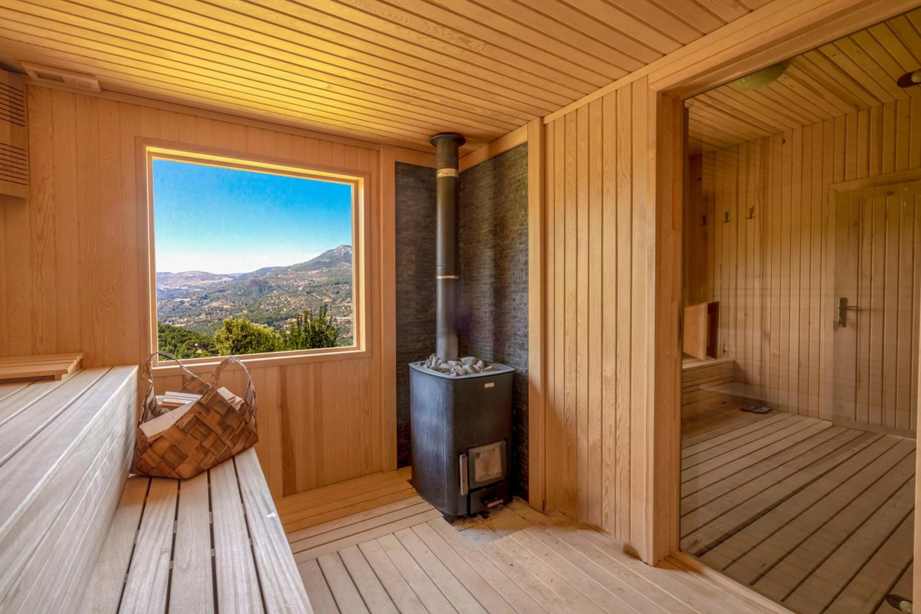 Activities in Avena Mountain Hotel - Adults Only