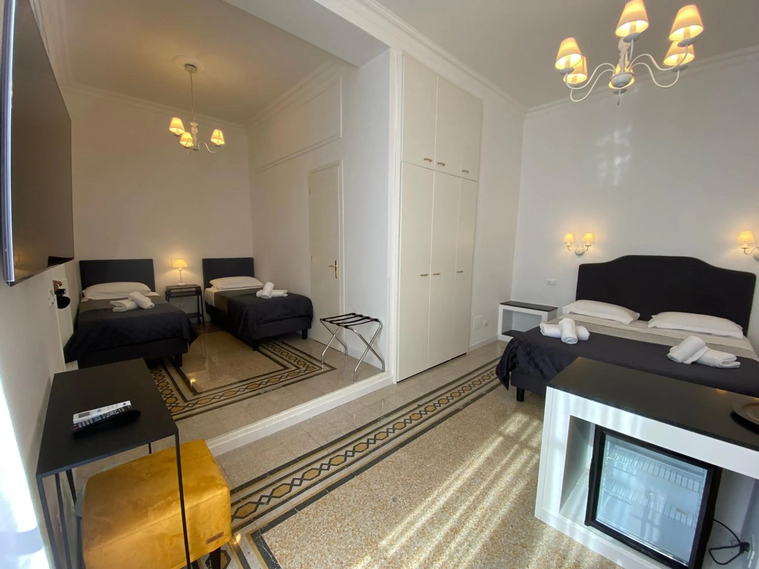 Bedroom, Bed in Art Atelier Risorgimento Guest House