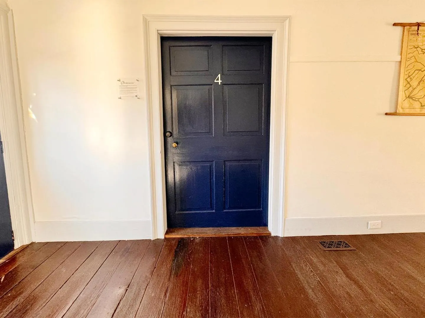 Decorative detail in The Sunnyside Sisters Bed and Breakfast