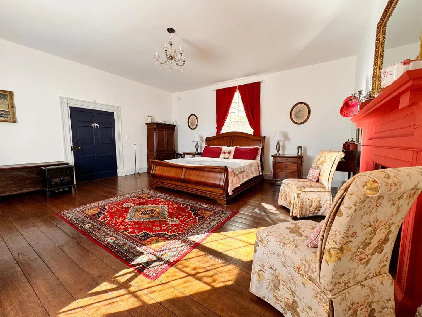 Bed in The Sunnyside Sisters Bed and Breakfast