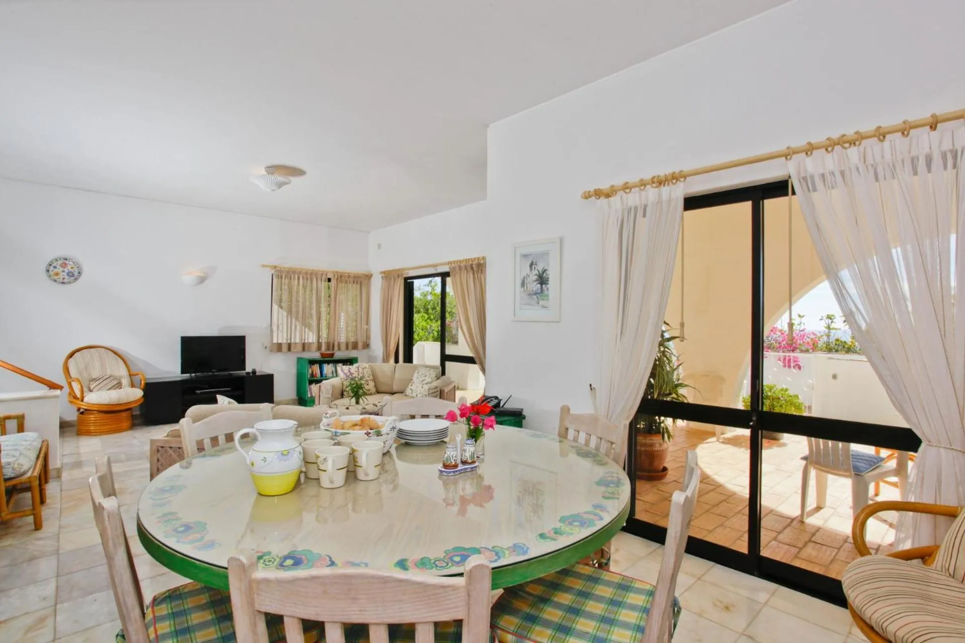 Dining area in Casa dos Cardos