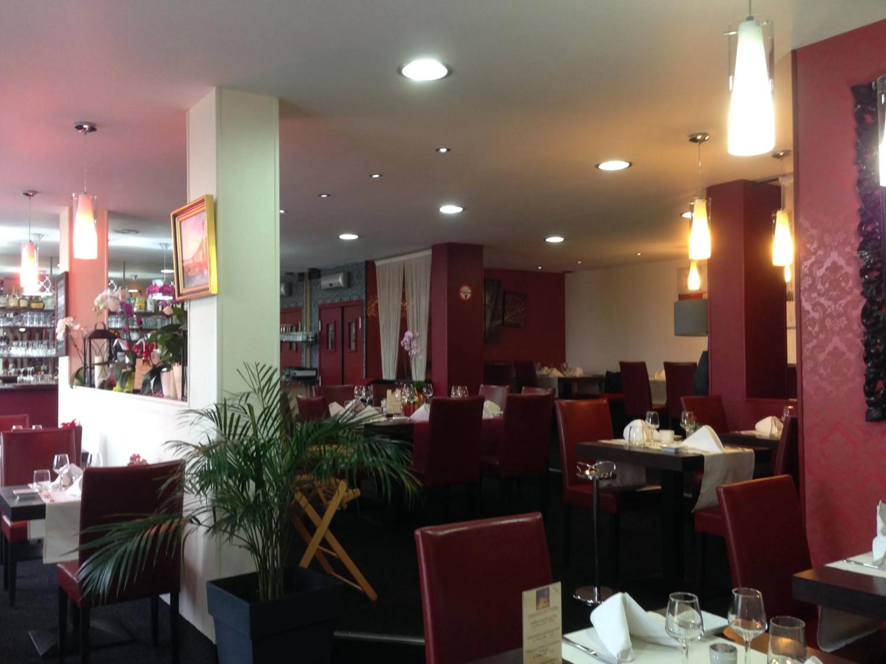 Restaurant/places to eat in L'Ecailler