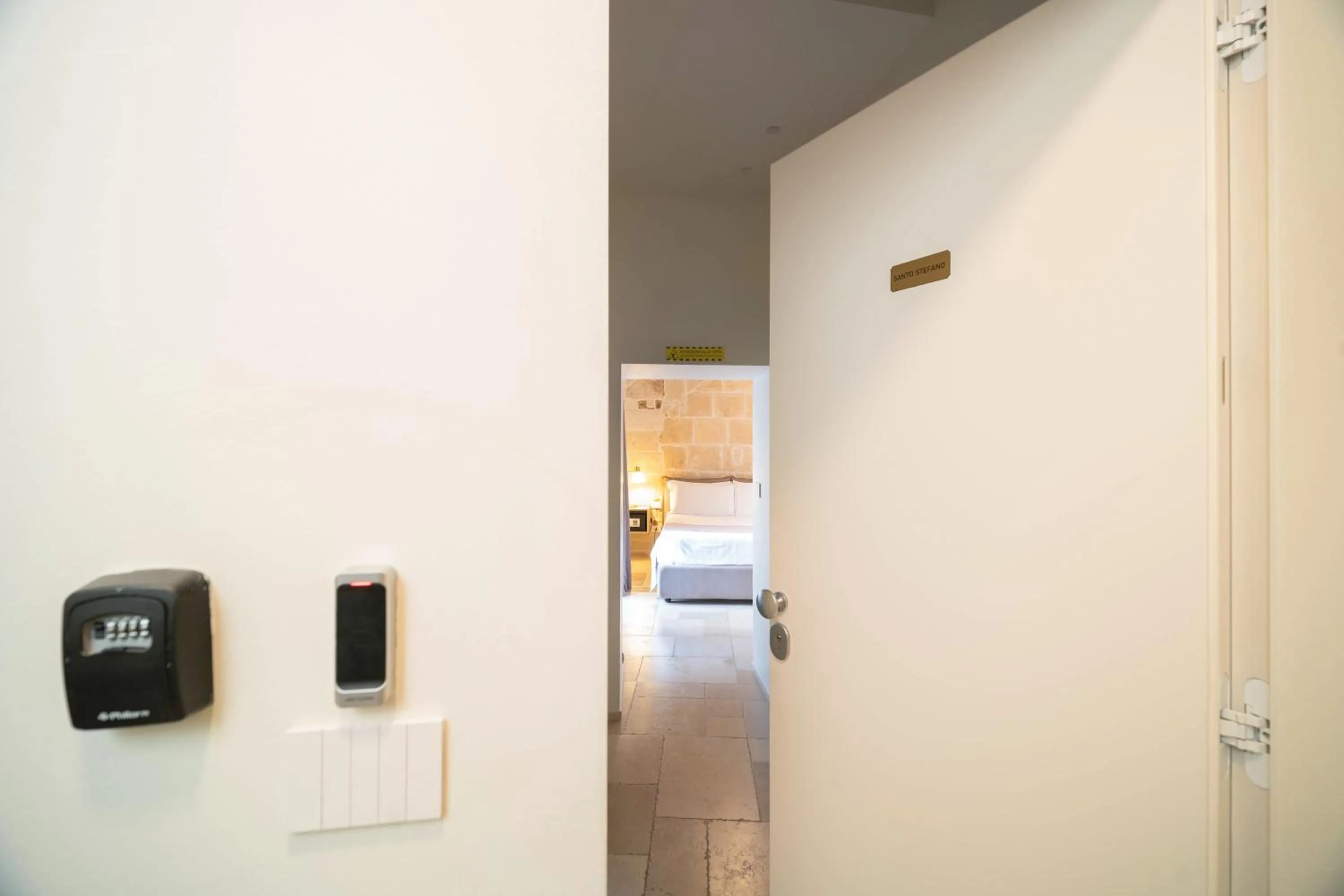 Deluxe Double Room with Balcony in Le Contrade Di San Salvatore