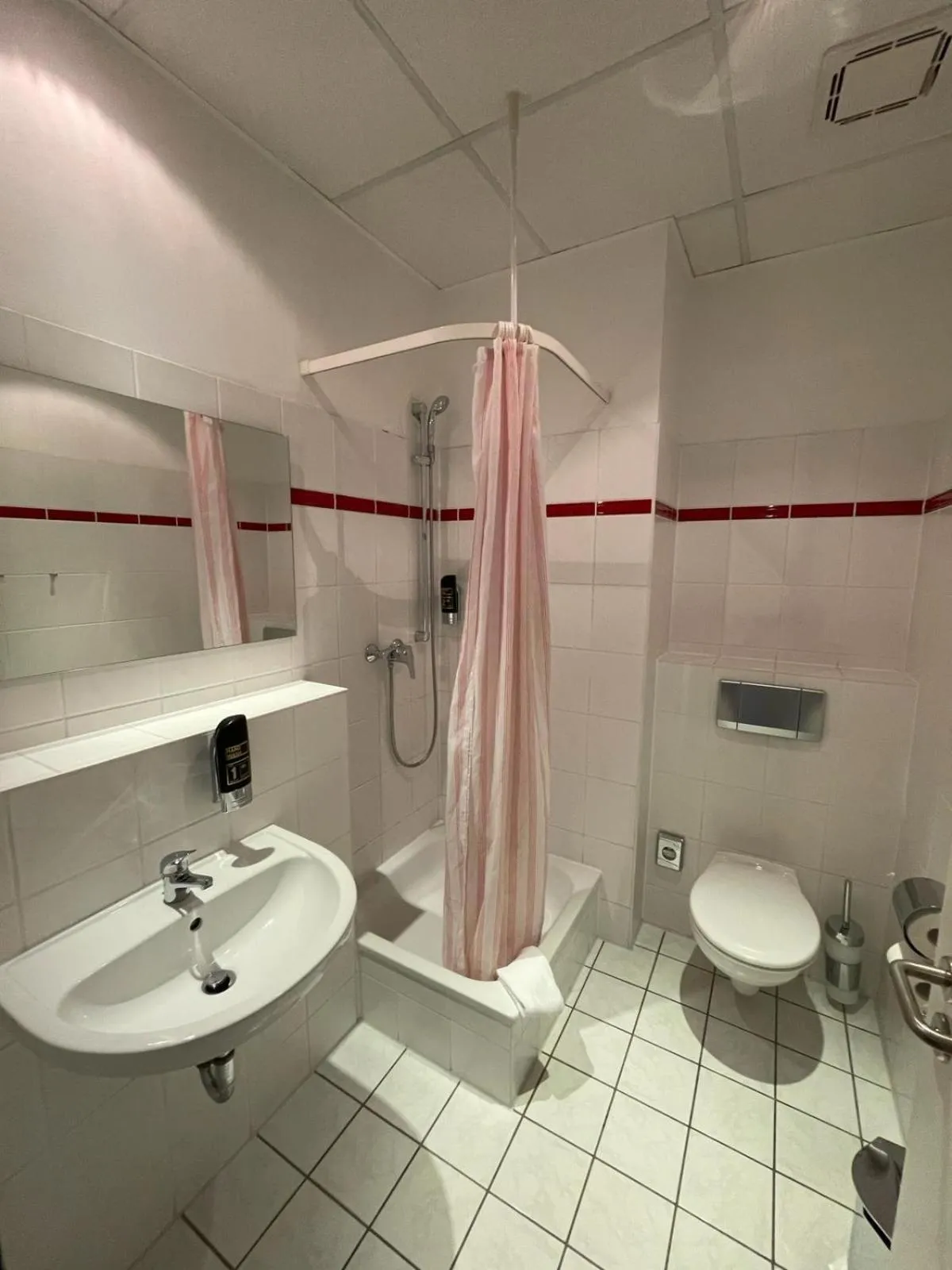 Shower in Hotel Birkenwerder