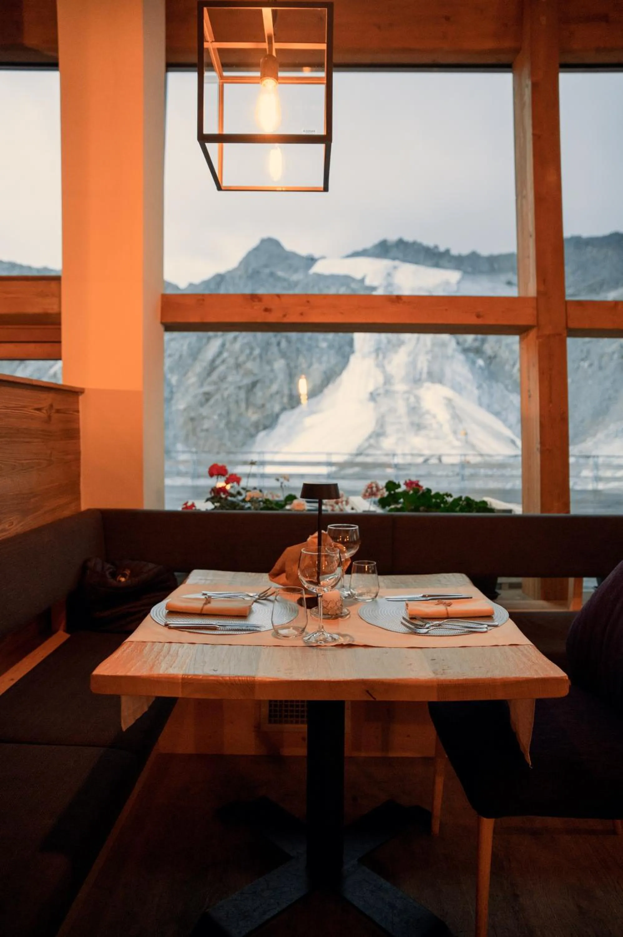 Restaurant/places to eat in CAPANNA PRESENA