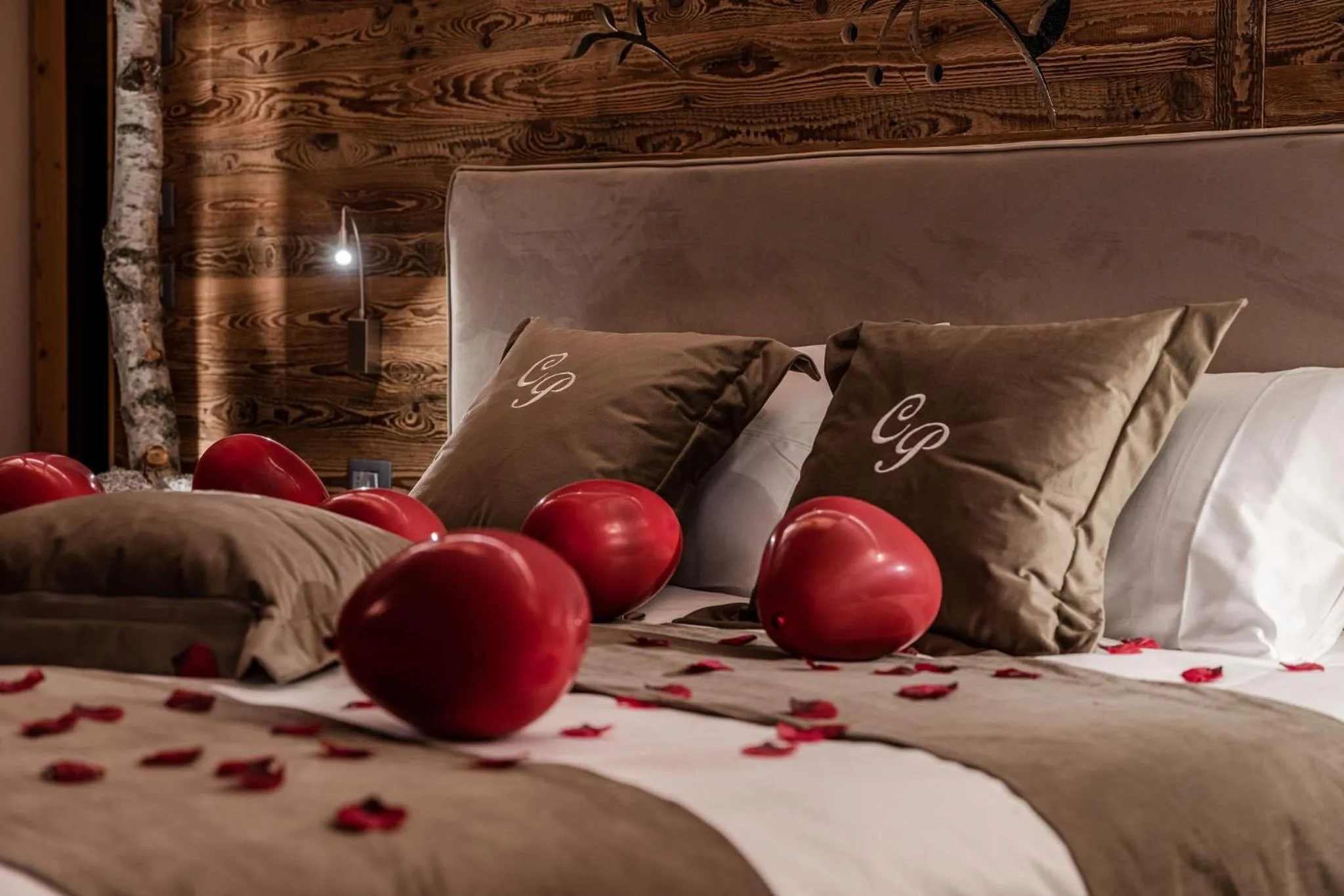 Bedroom, Bed in CAPANNA PRESENA