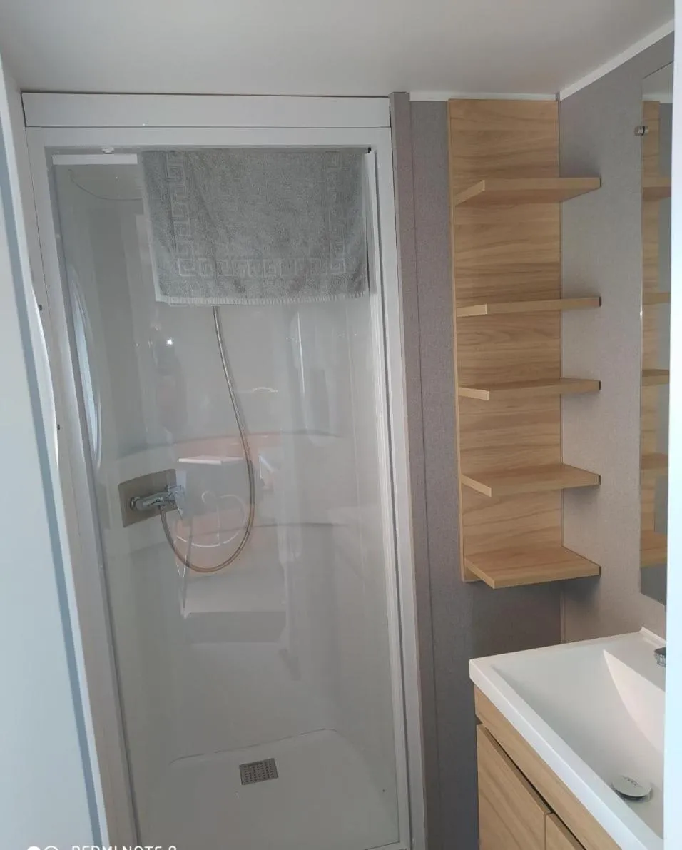 Shower in Mobile Homes by KelAir at Camping Domaine des Ormes