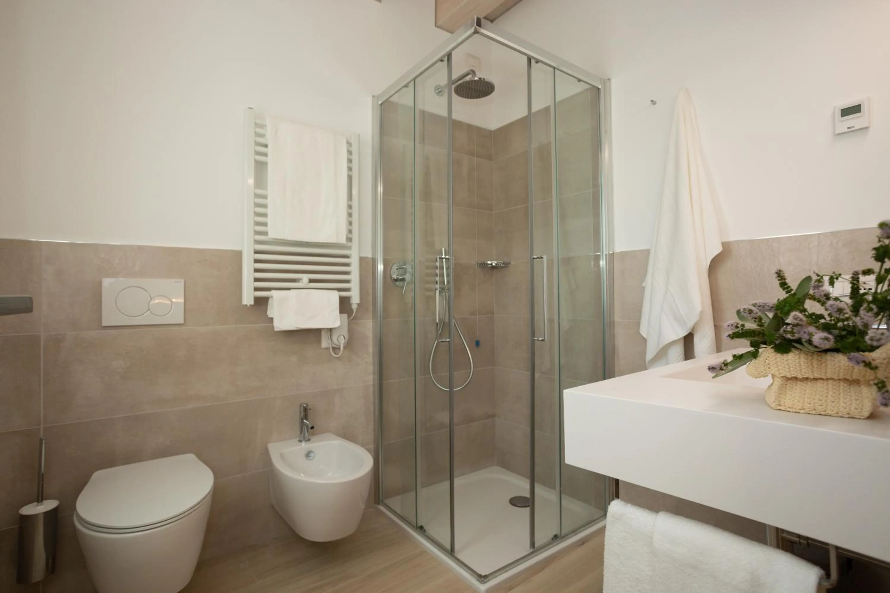 Shower in Casa Massaro Todeschini