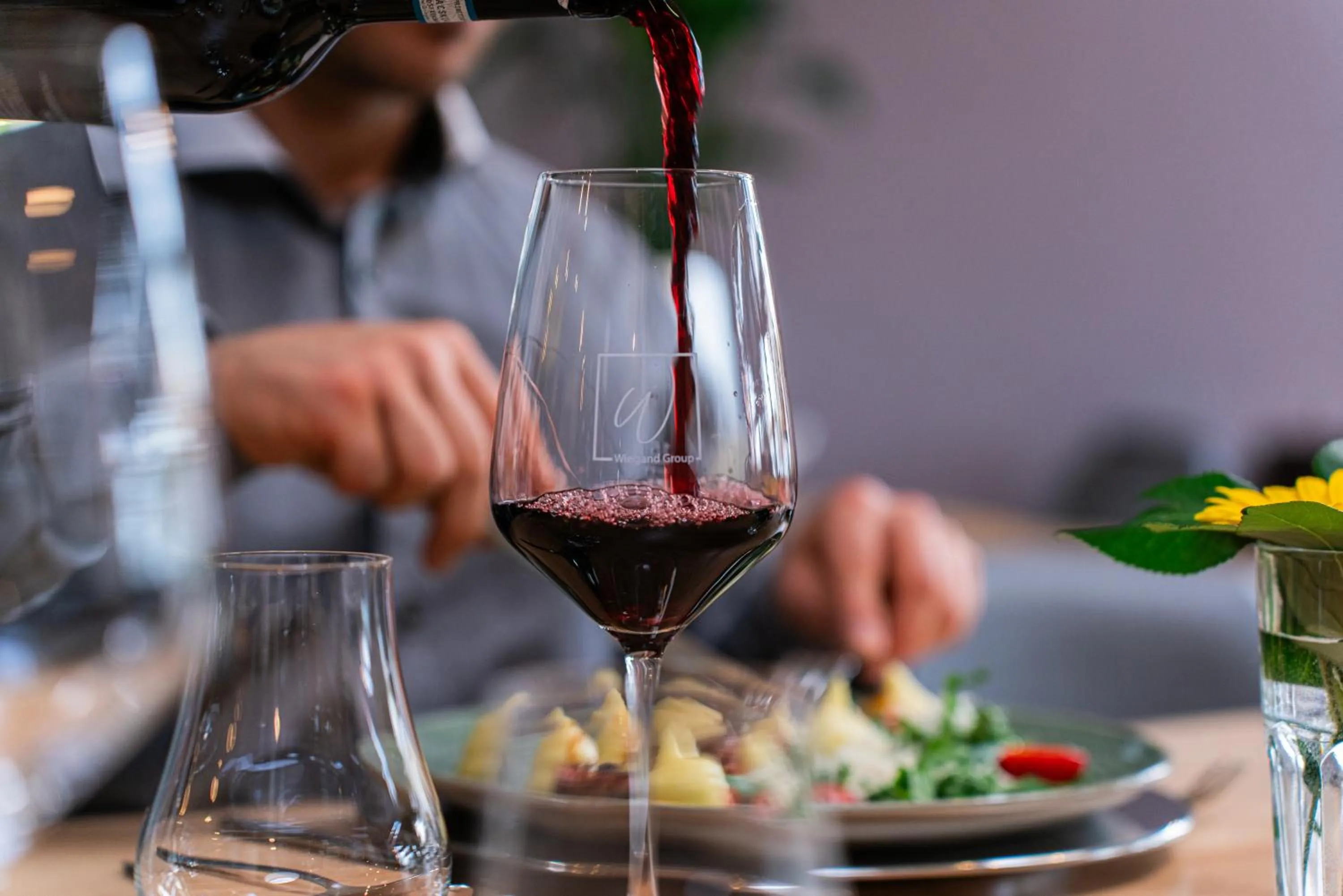 Restaurant/places to eat in cantera by Wiegand