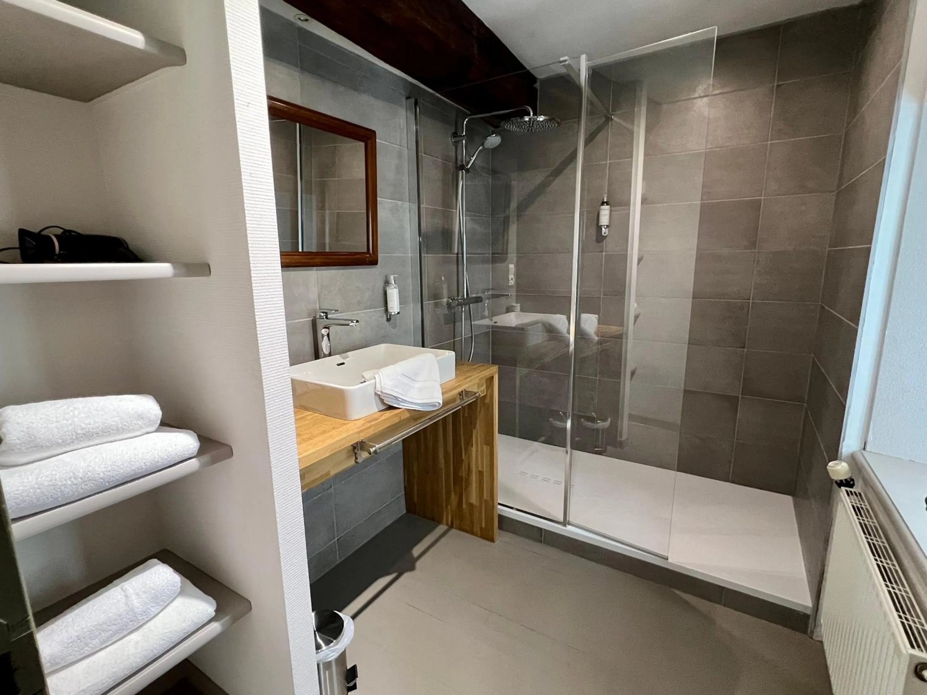 Bathroom in Domaine Utah Beach - Le Grand Hard