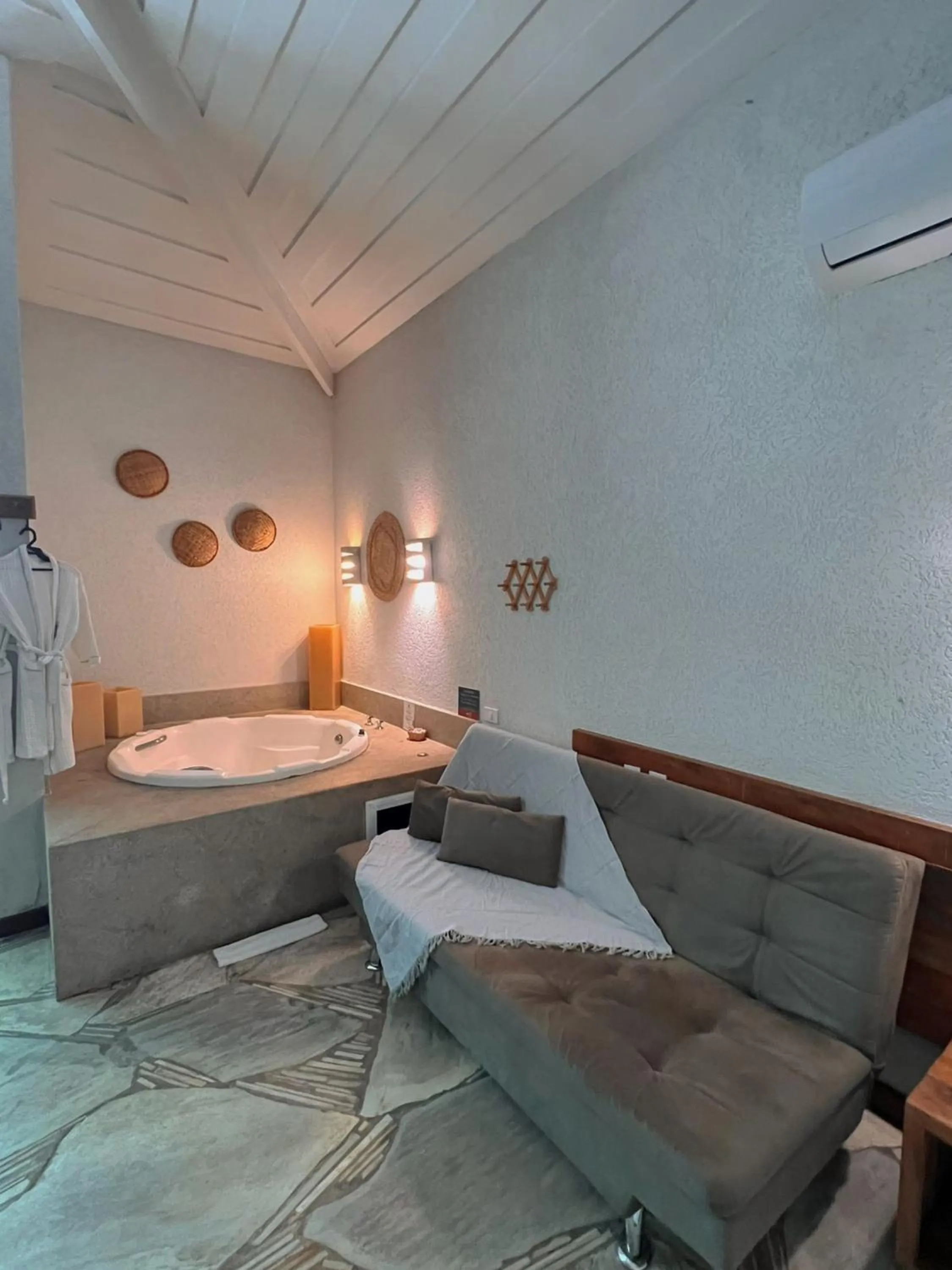 Bed in Pier Beach Club