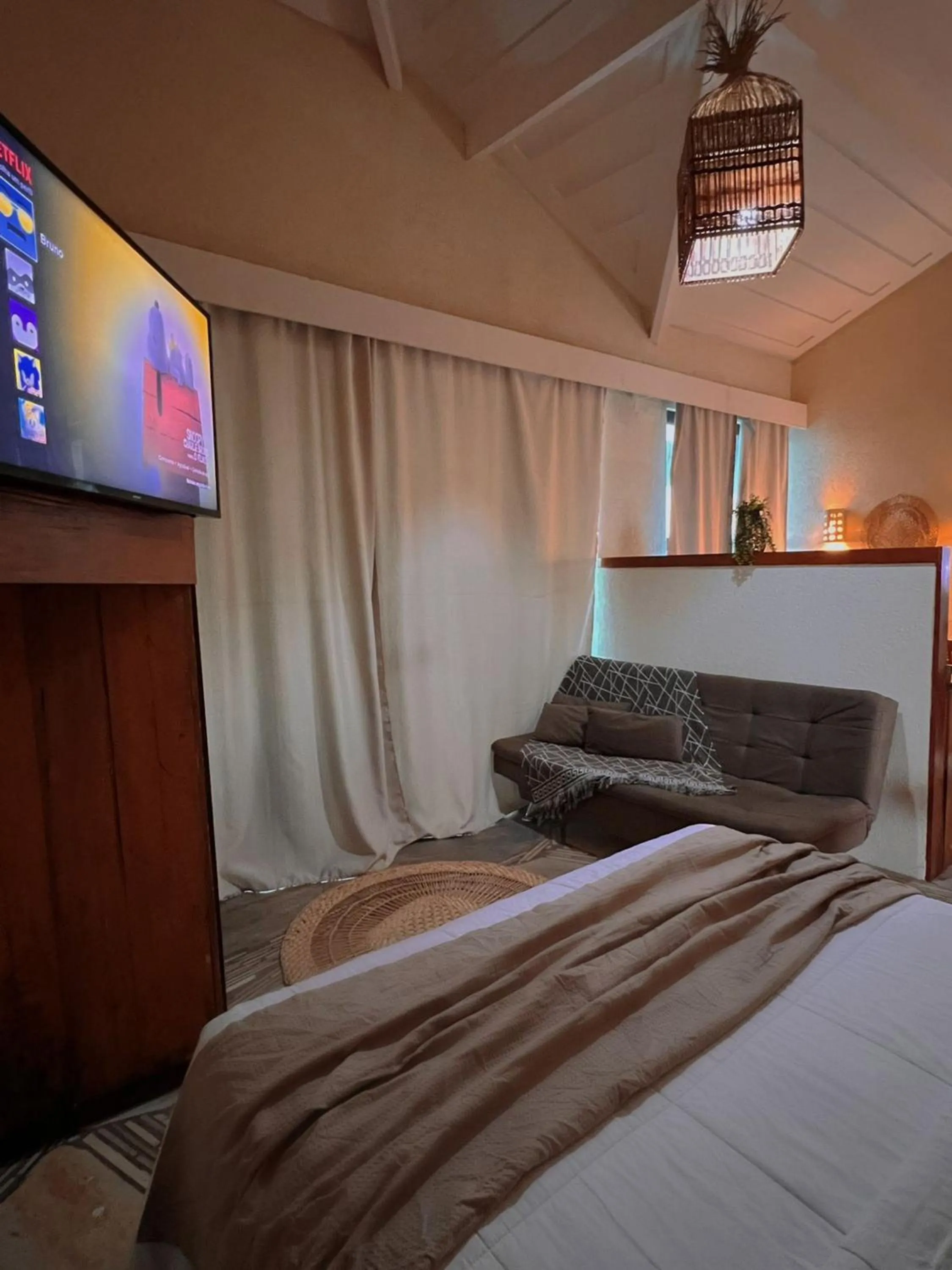 Bed in Pier Beach Club