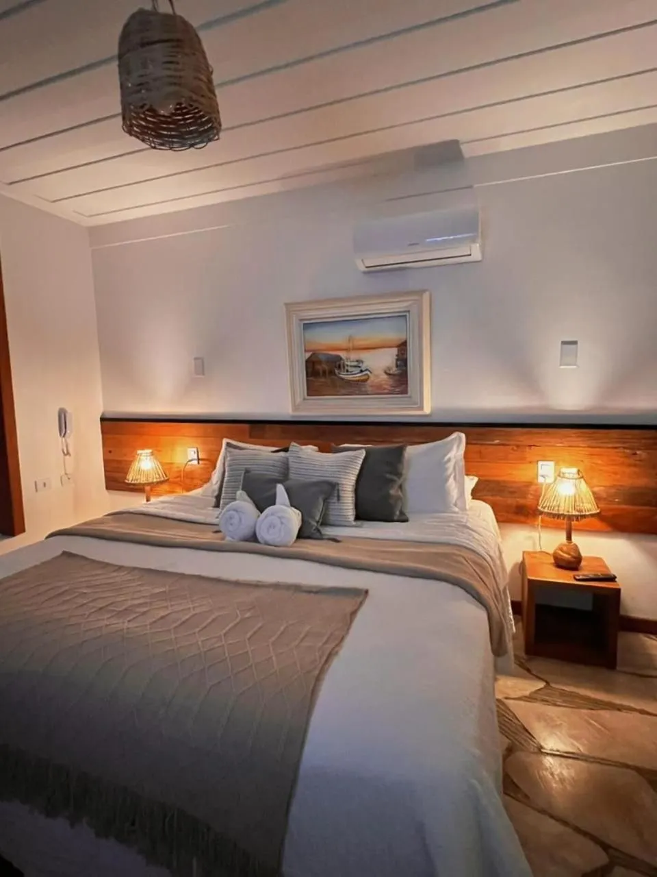 Bed in Pier Beach Club