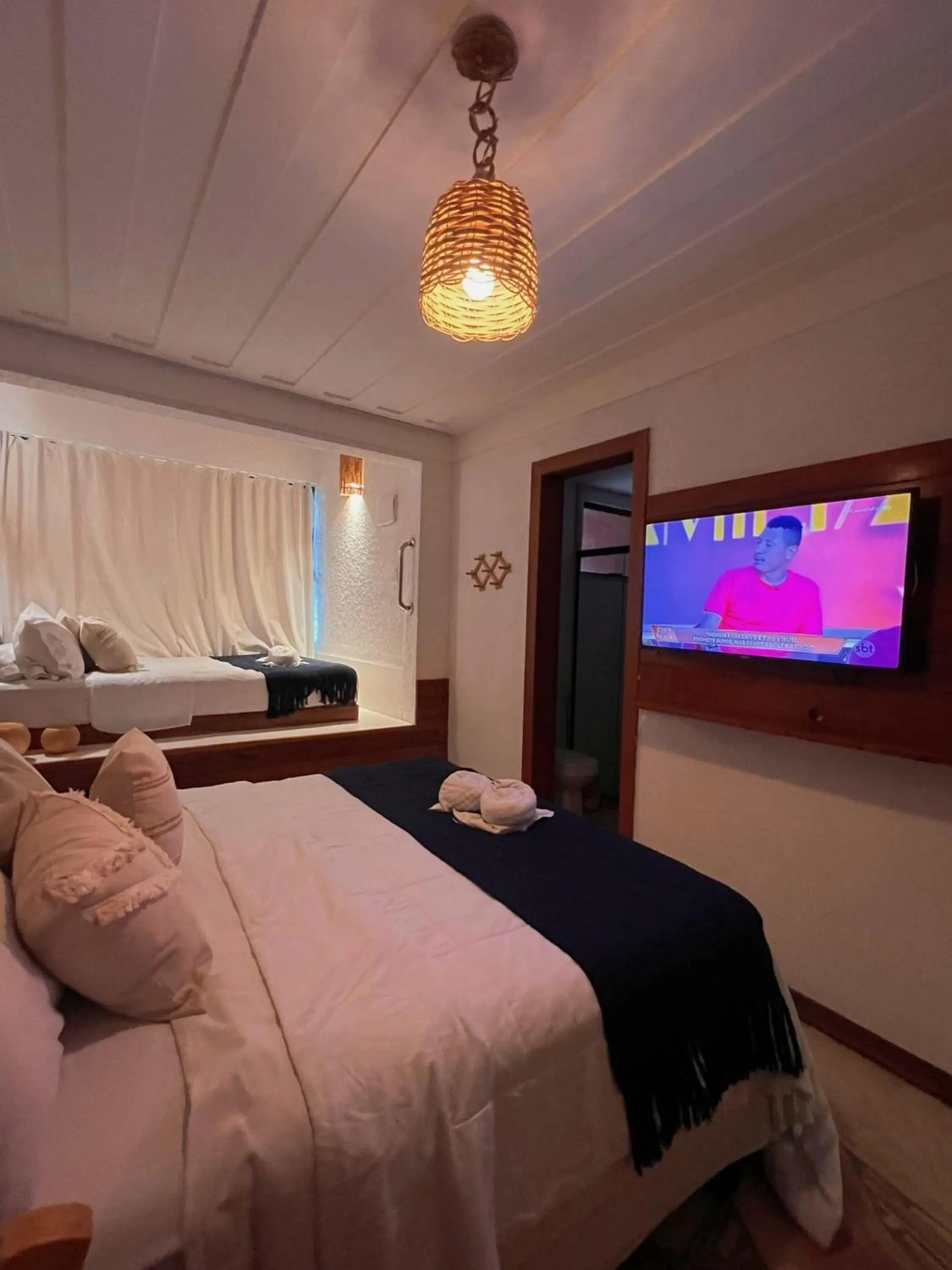 Bed in Pier Beach Club