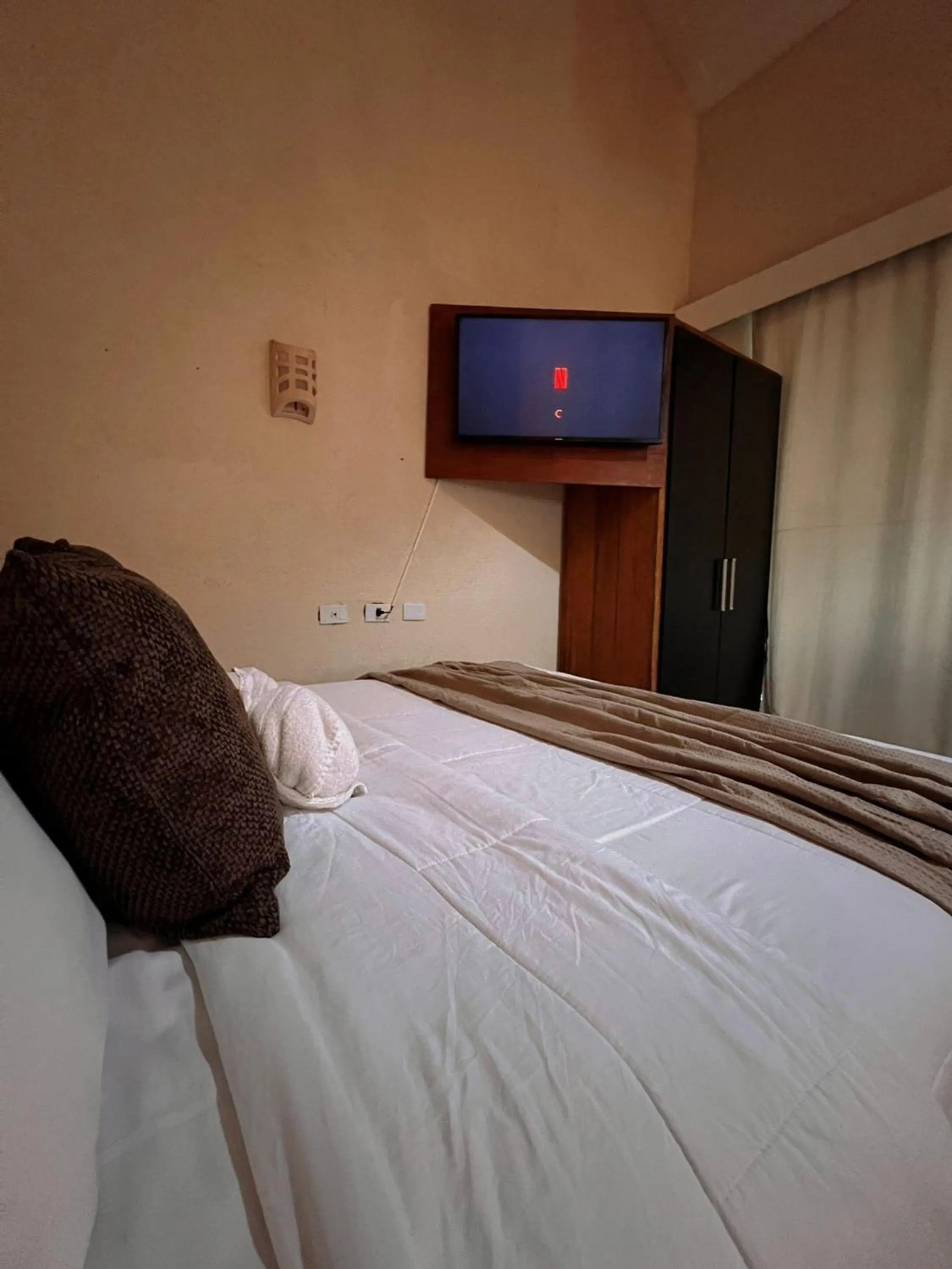 Bed in Pier Beach Club