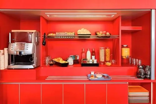 Coffee/tea facilities in hotelF1 Compiègne