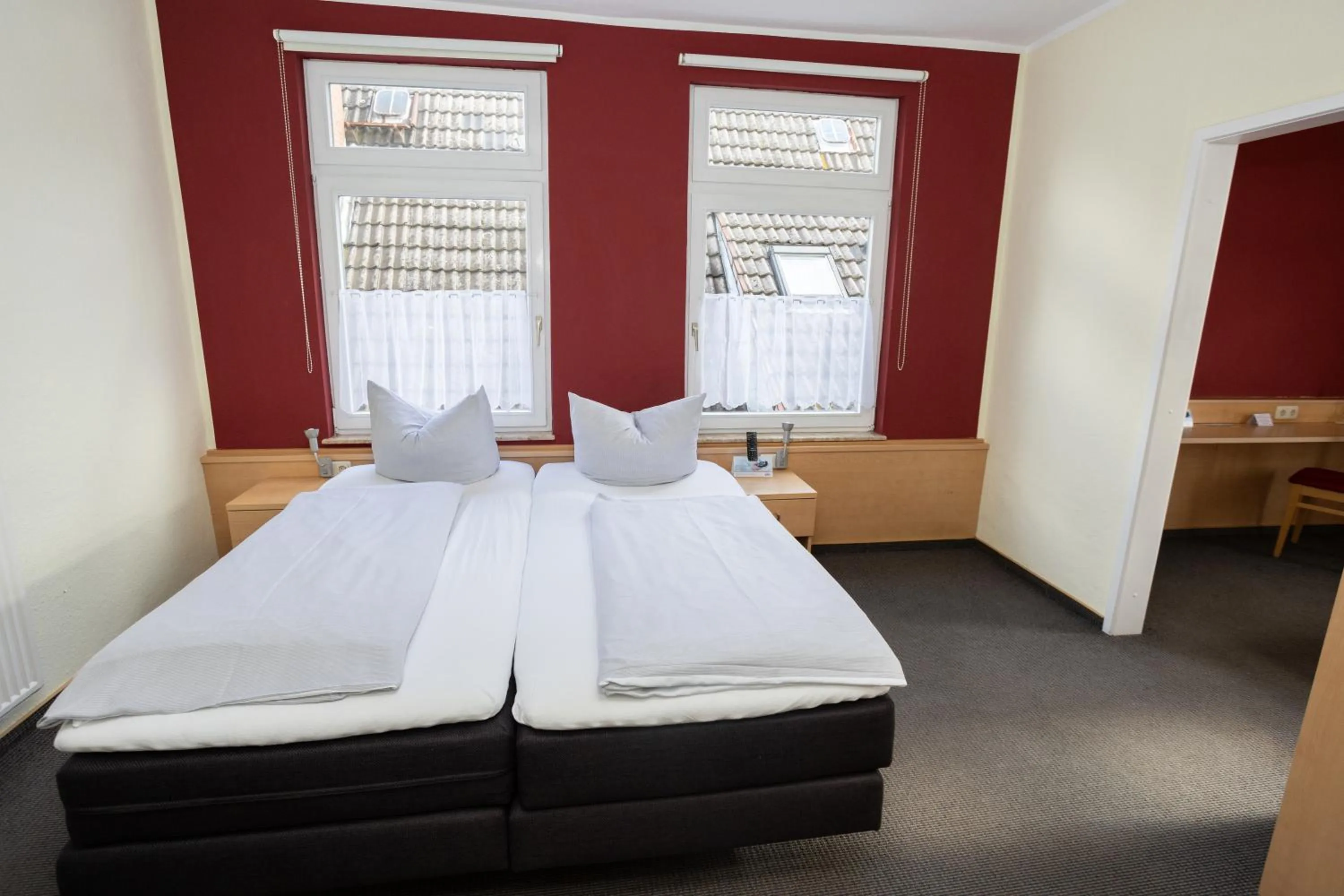 Bed in Hotel Zur Linde