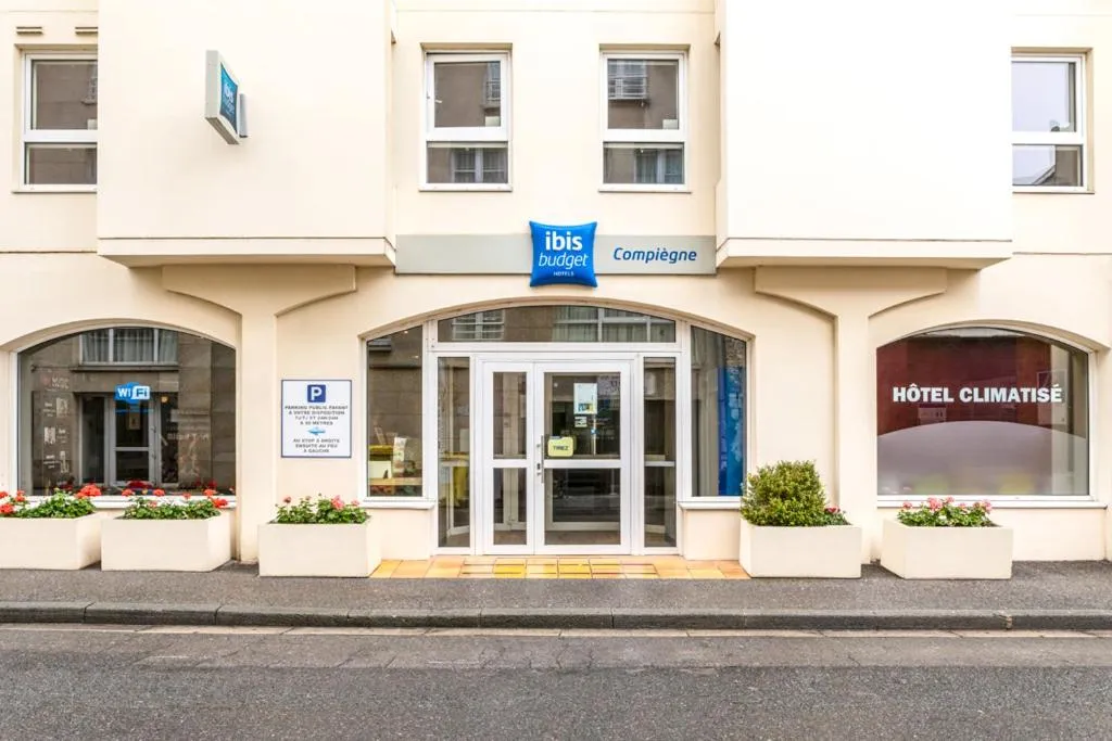 Facade/entrance in ibis budget Compiègne Centre-Ville