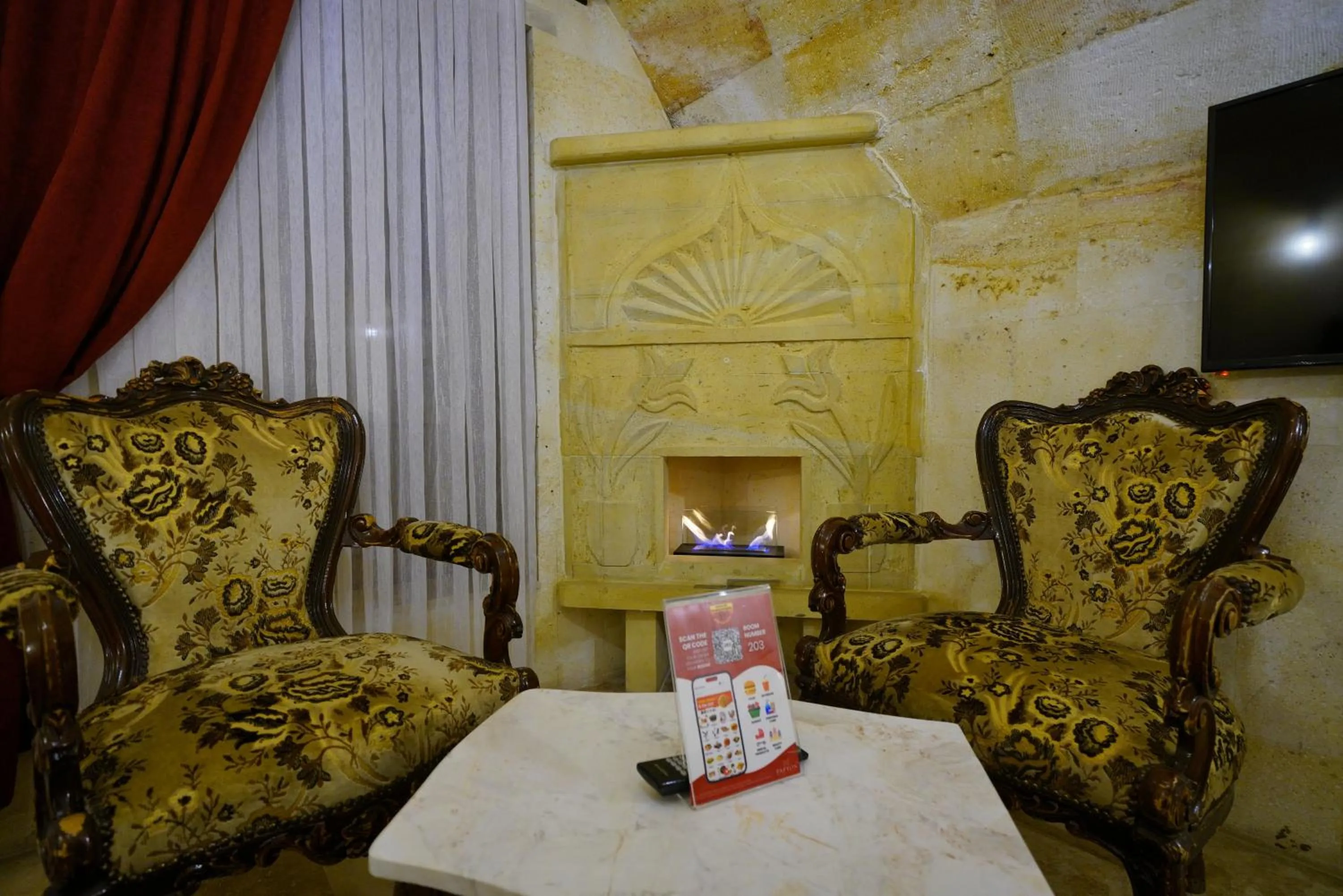 Seating area in Balloon Cave Hotel