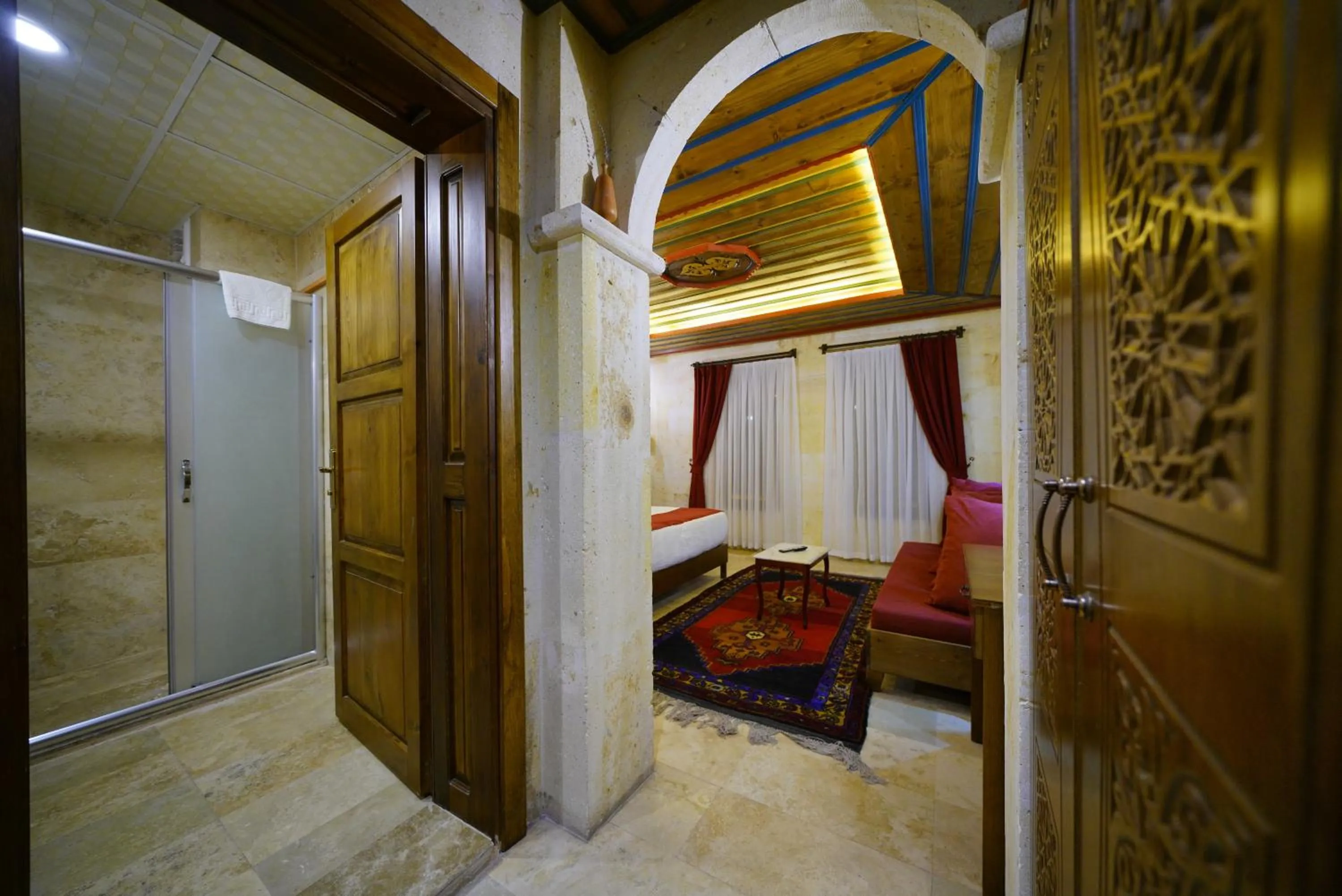 Bed in Balloon Cave Hotel