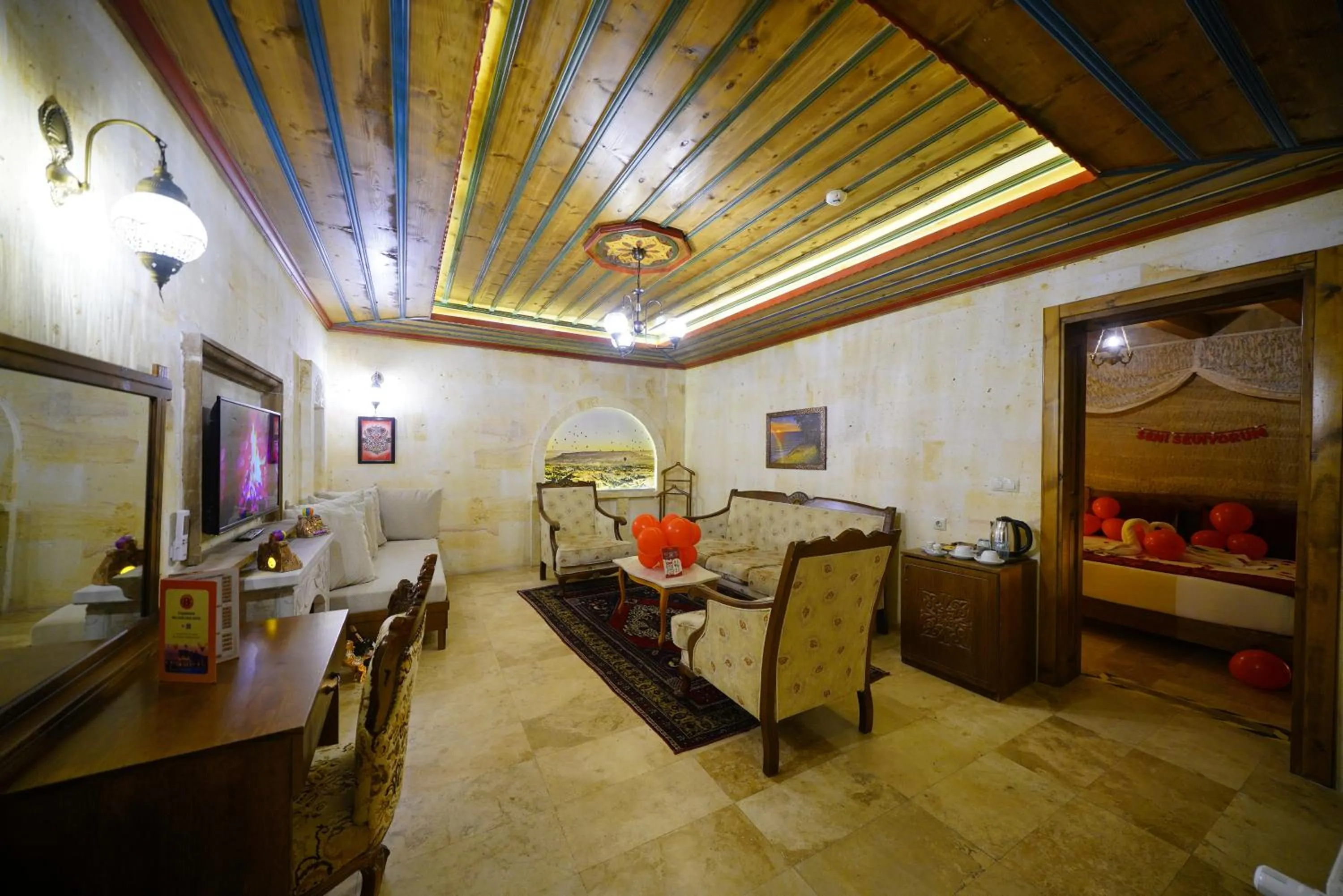 Living room in Balloon Cave Hotel