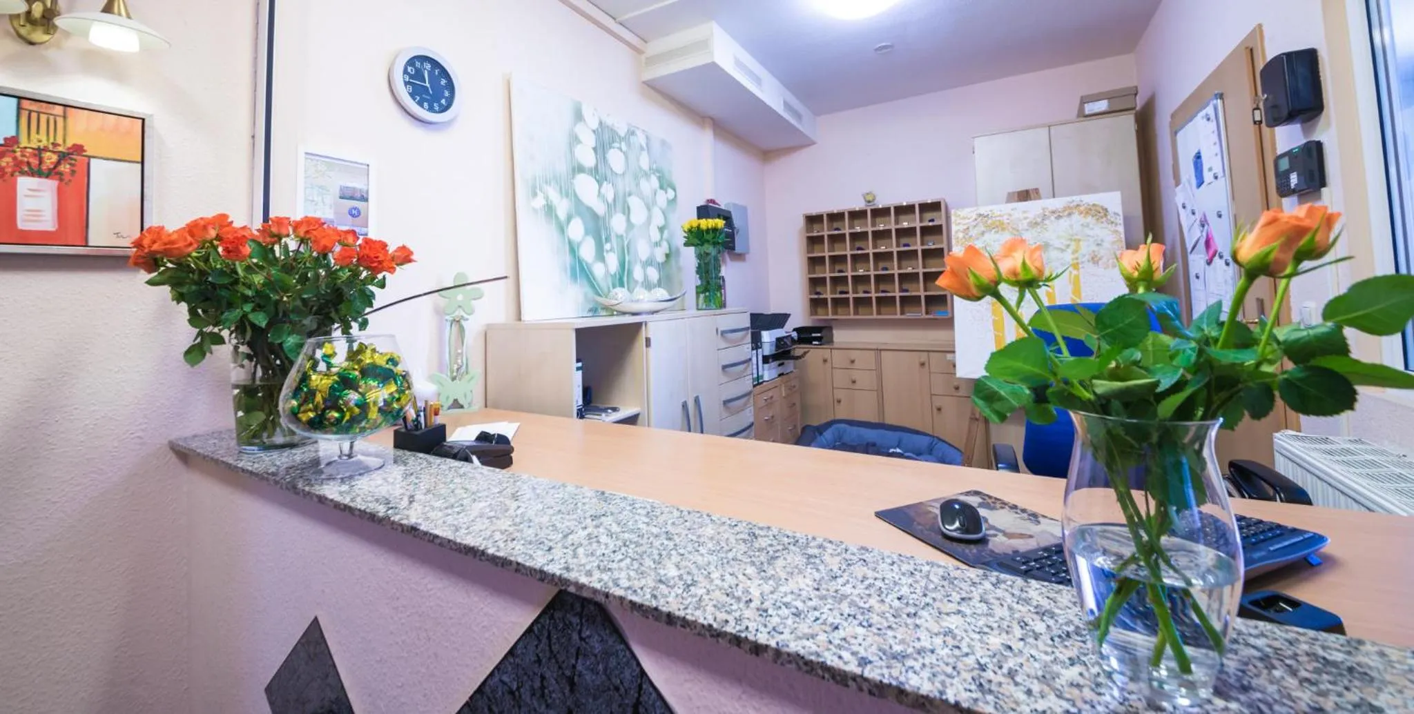 Lobby or reception in Europa Hotel Garni free parking