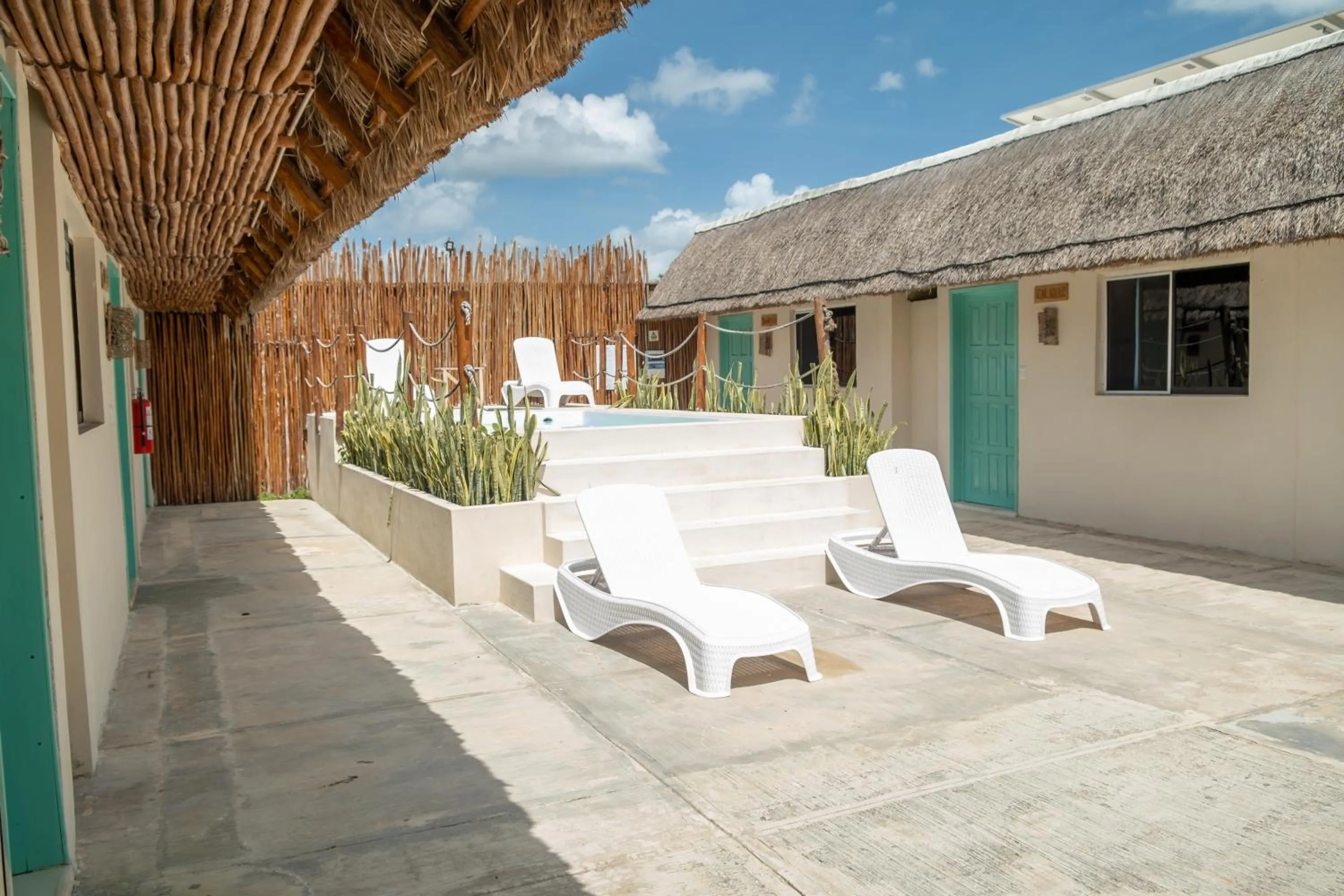 Patio in Hotel Pelicano