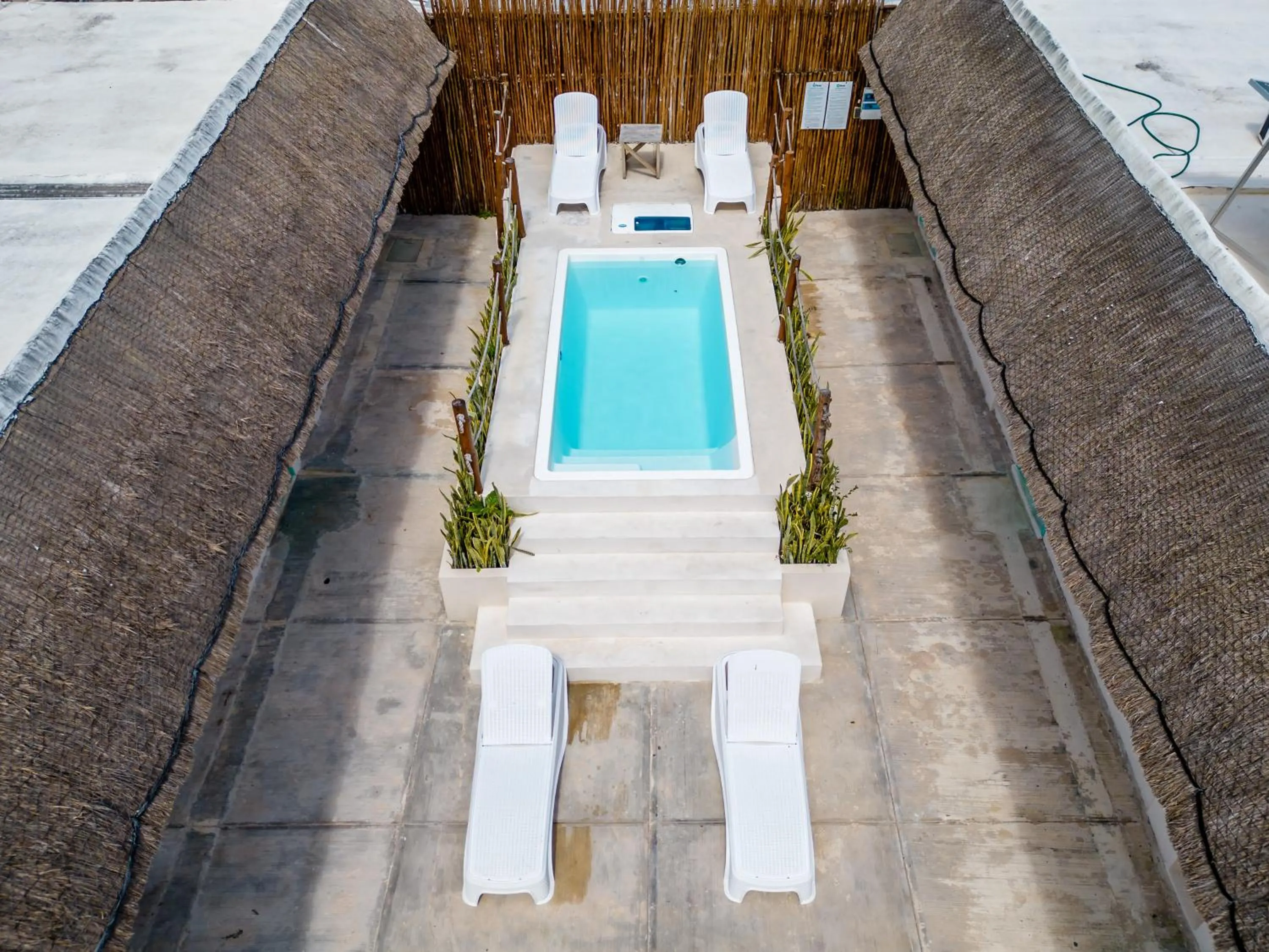 Patio in Hotel Pelicano