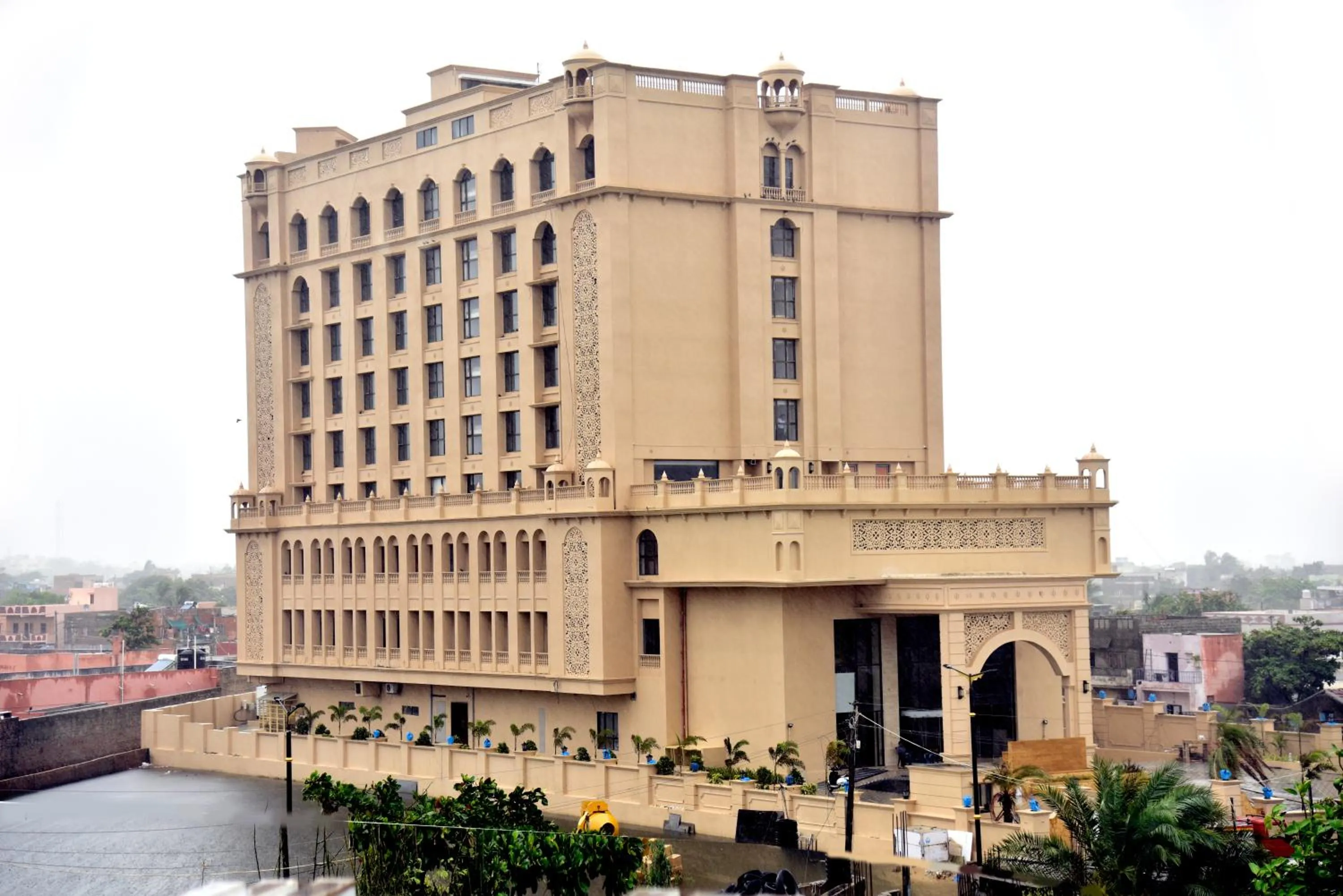 Facade/entrance in Lemon Tree Premier, Dwarka