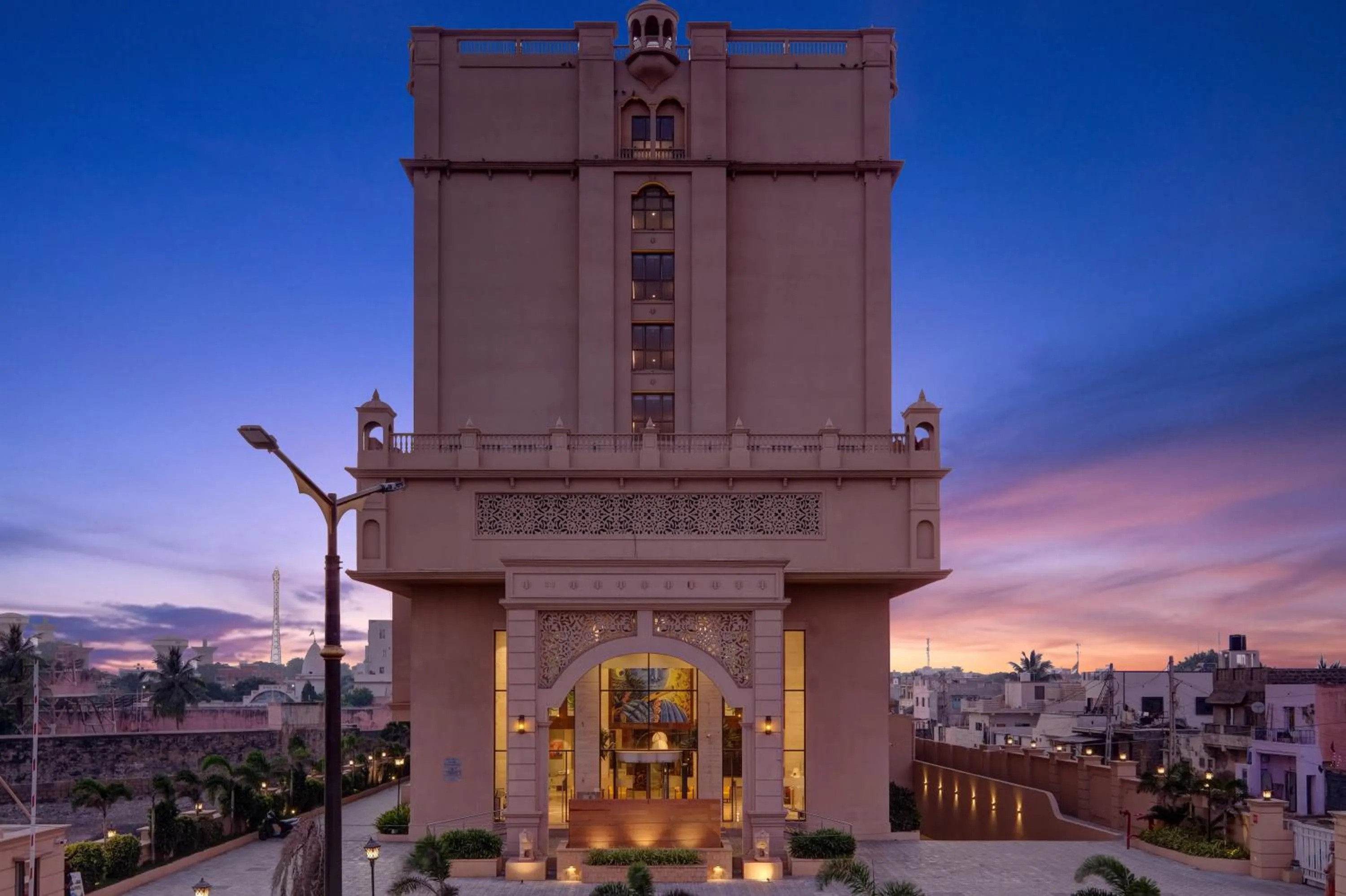 Facade/entrance in Lemon Tree Premier, Dwarka