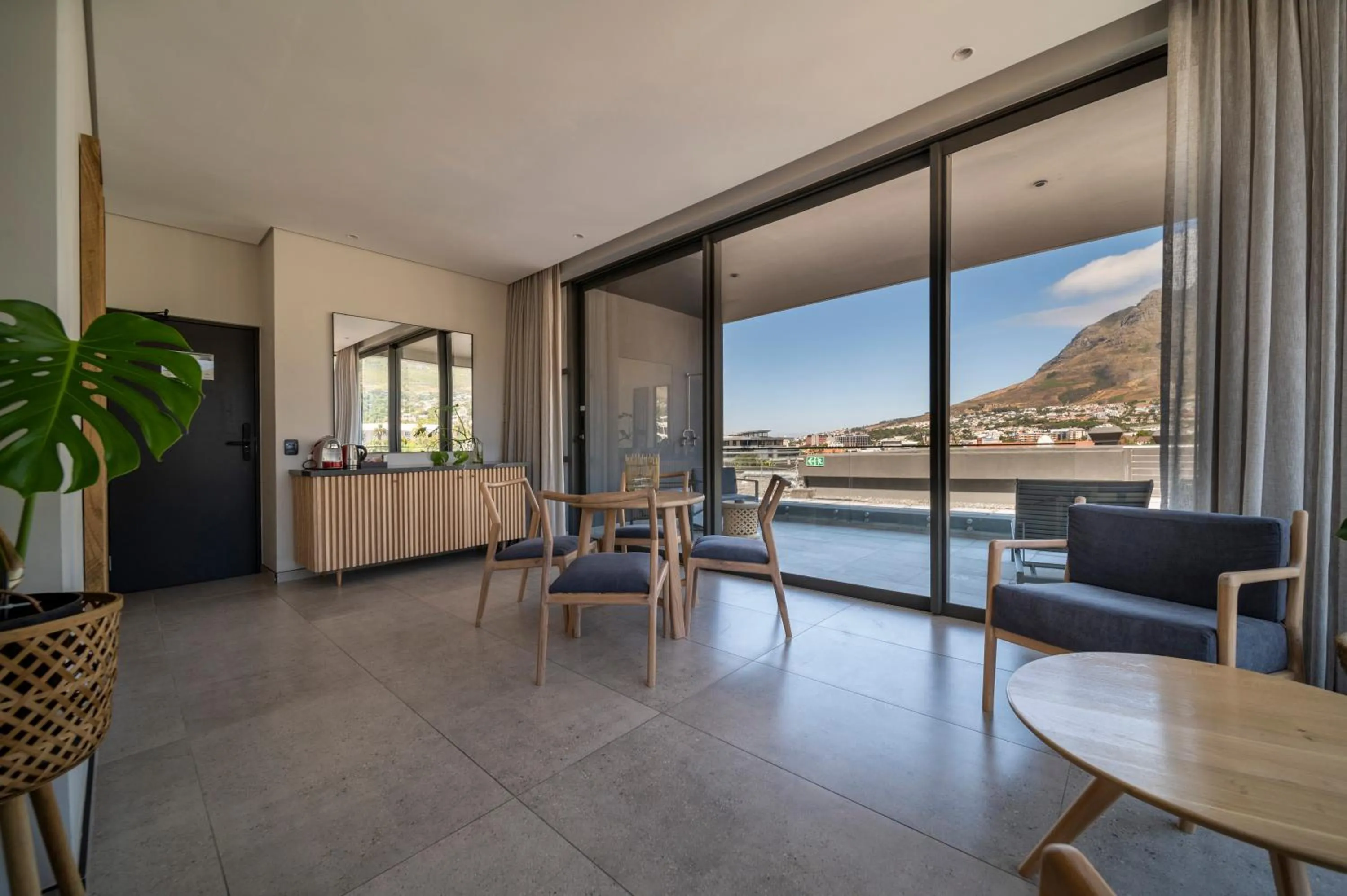 Nearby landmark in Kloof Street Hotel - Lion Roars Hotels & Lodges