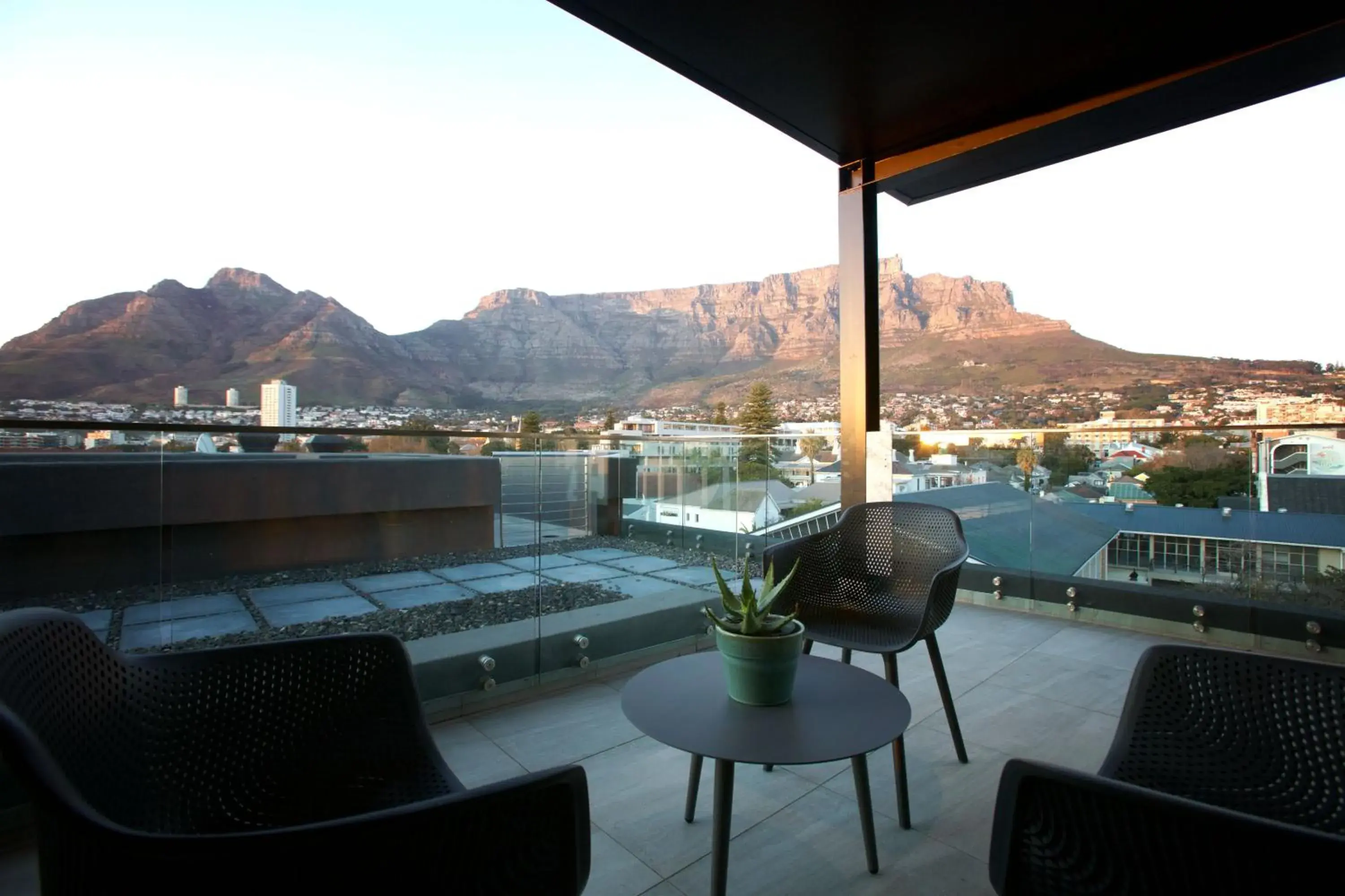 Penthouse Suite in Kloof Street Hotel - Lion Roars Hotels & Lodges Penthouse Suite in Kloof Street Hotel - Lion Roars Hotels & Lodges