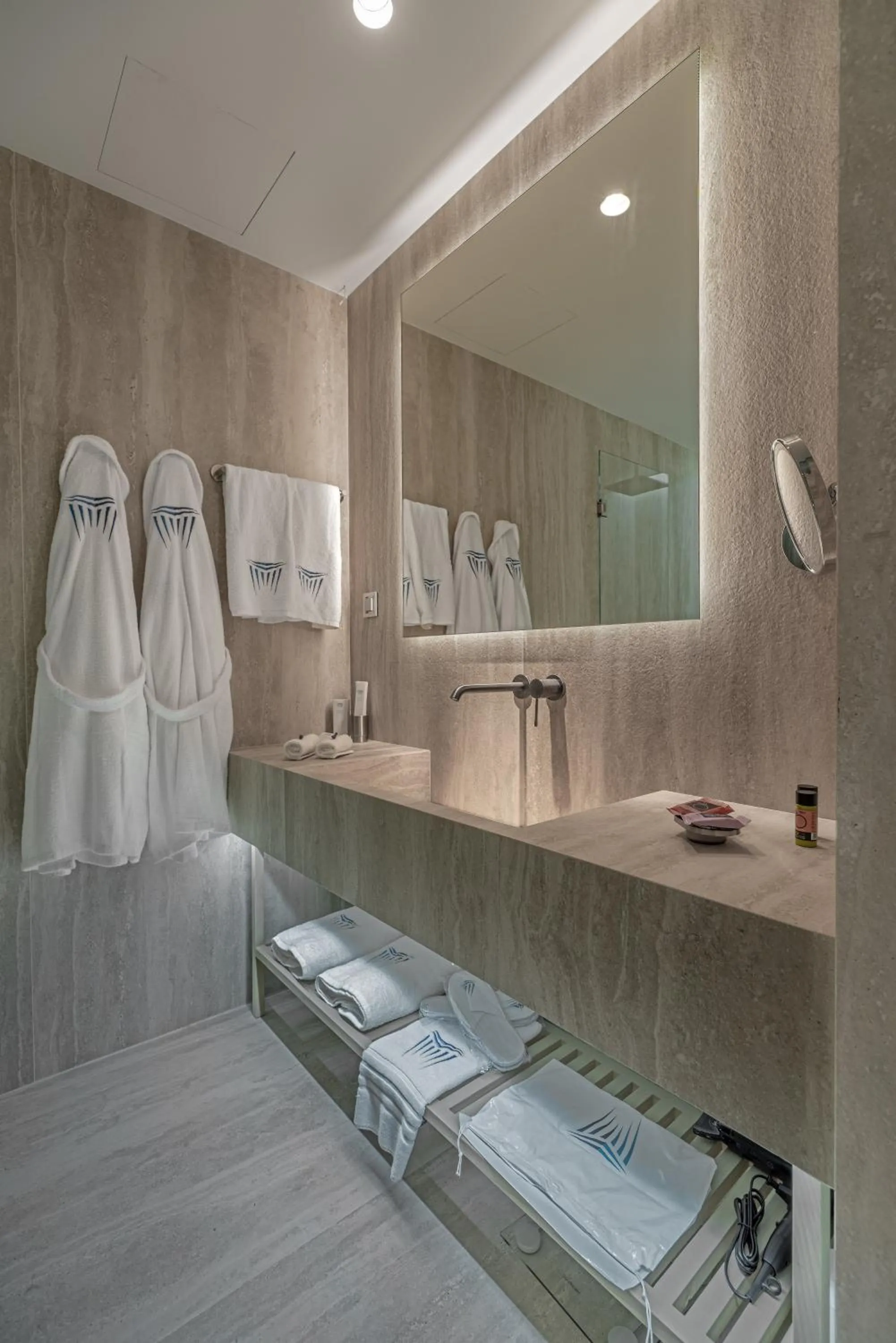 Hellenic Vibes Smart Hotel