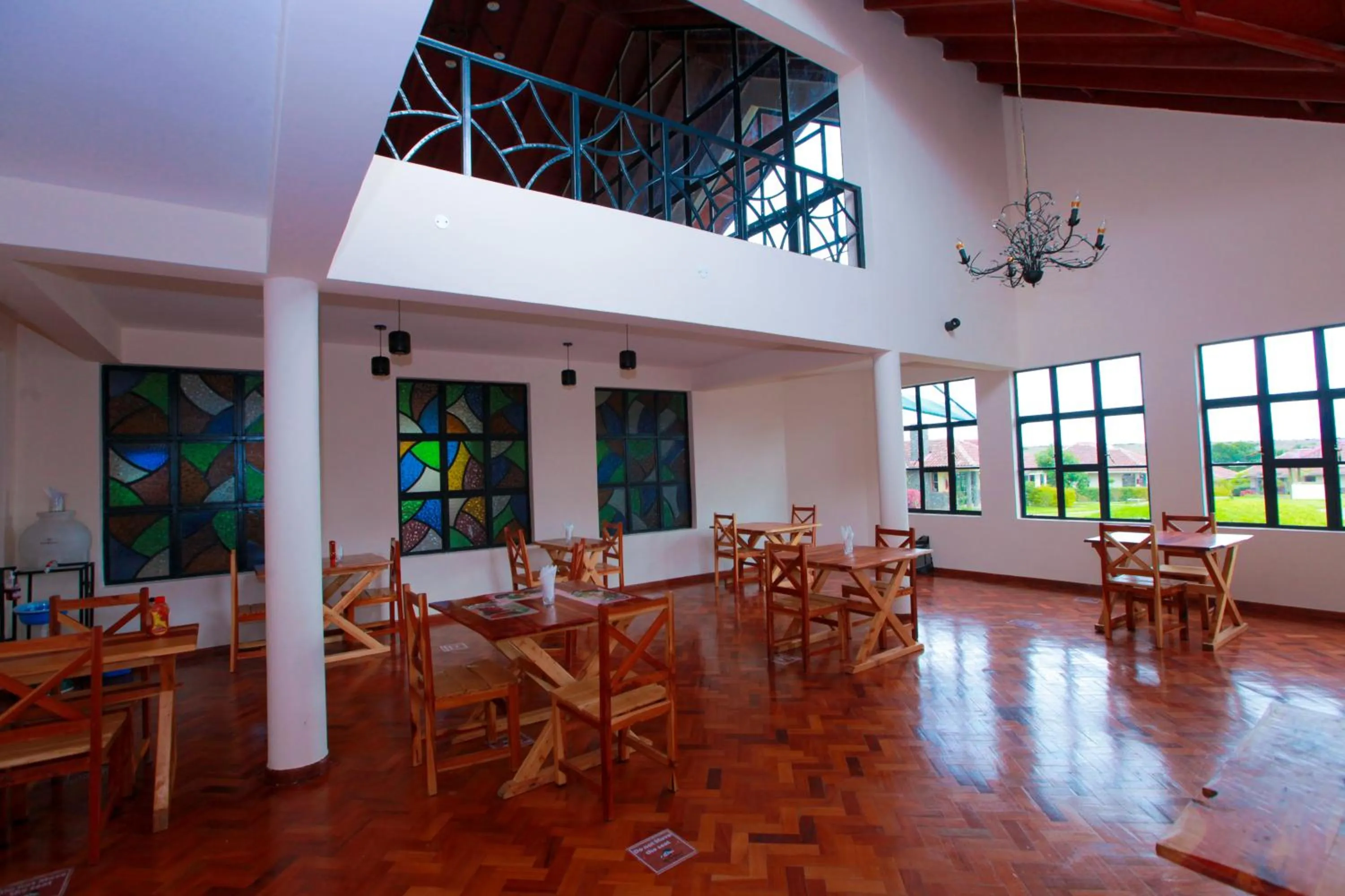 Restaurant/places to eat in Mtoni Resort, Naro moru