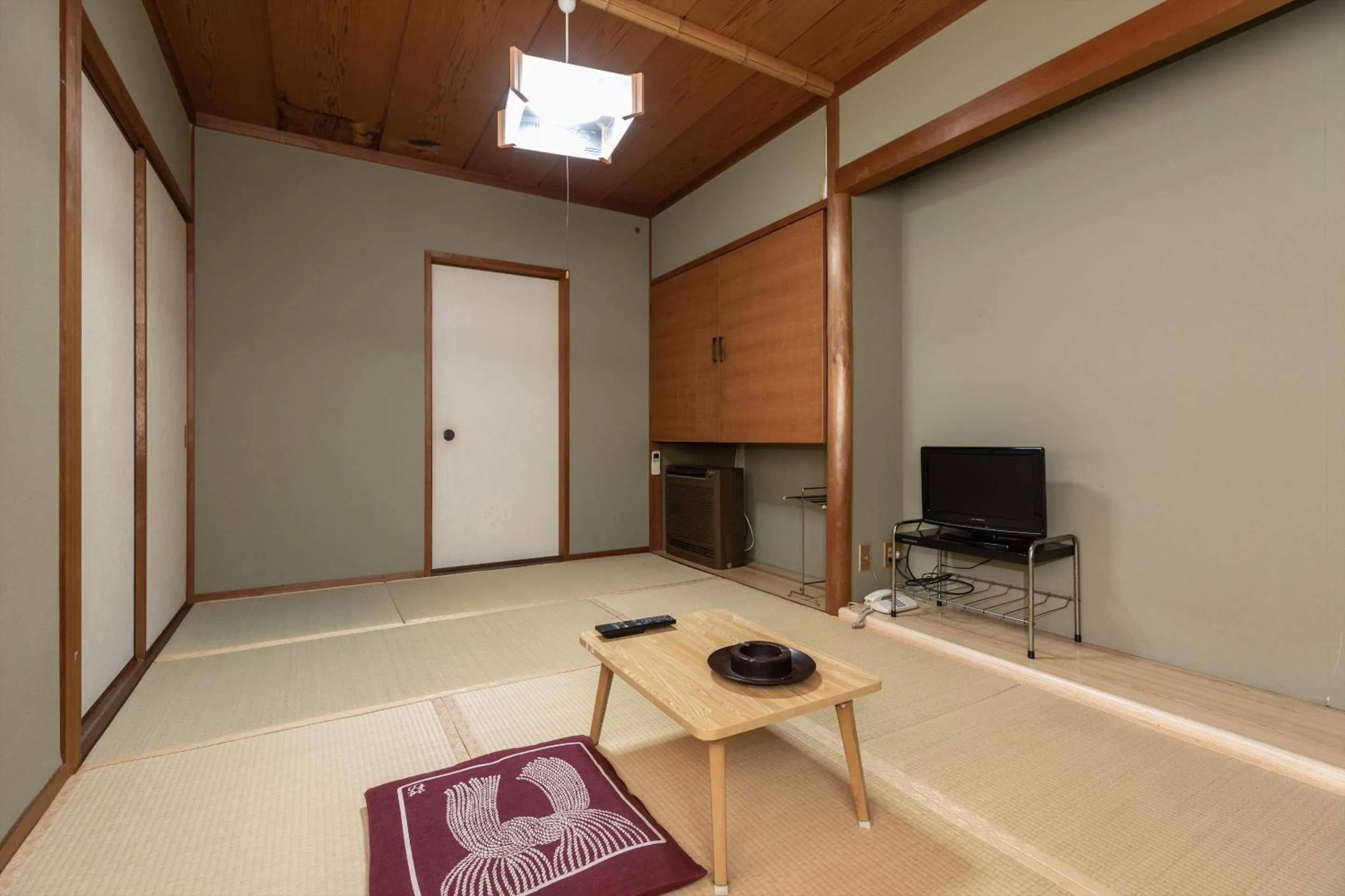 TV and multimedia in Tabist Futaba Ryokan Tatsuno