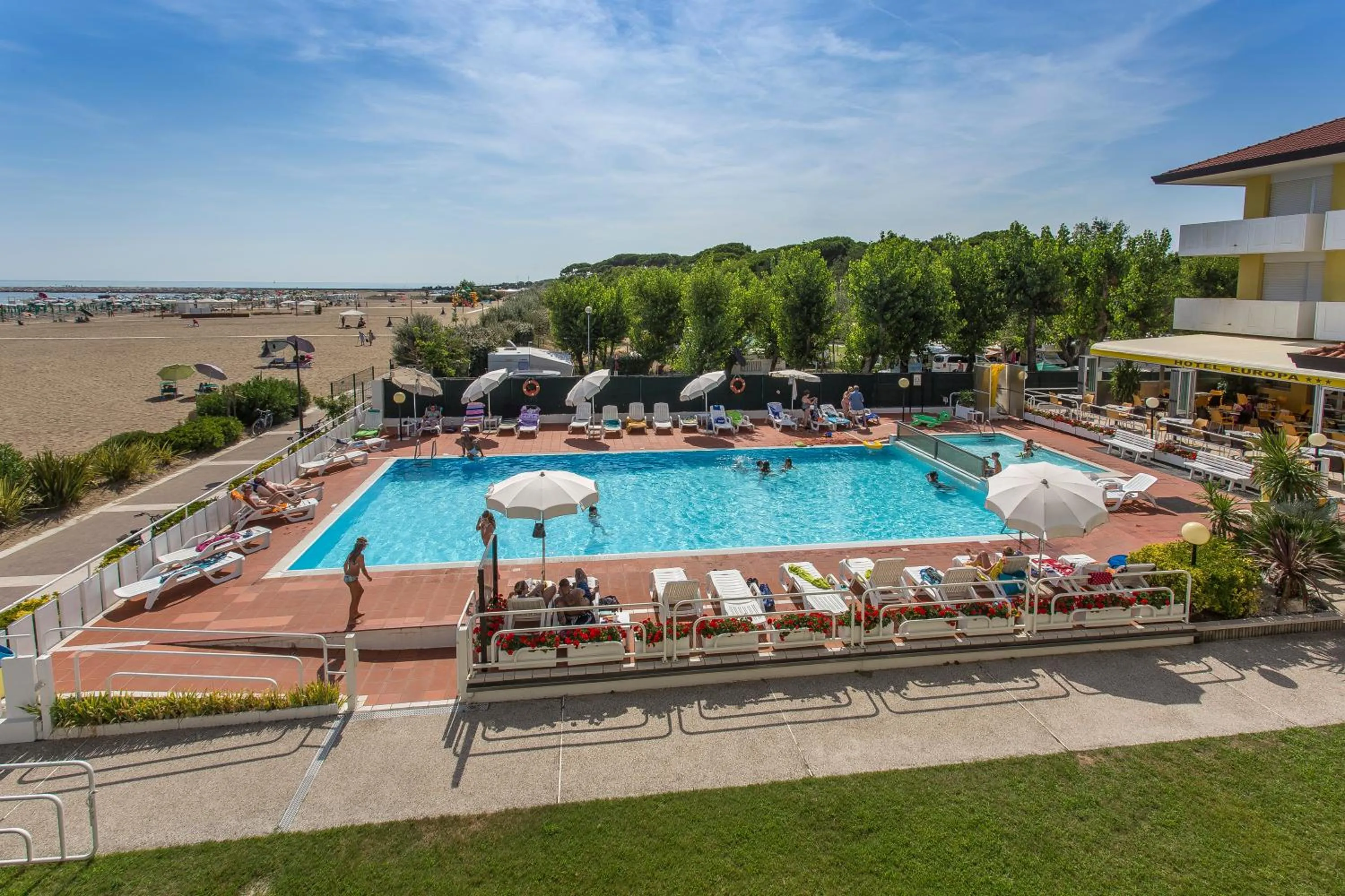 Swimming pool in Hotel Europa